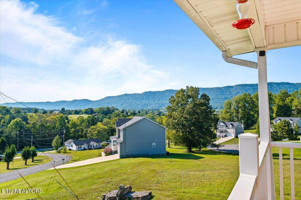 1143 Earnhart Lafollette TN 37766
