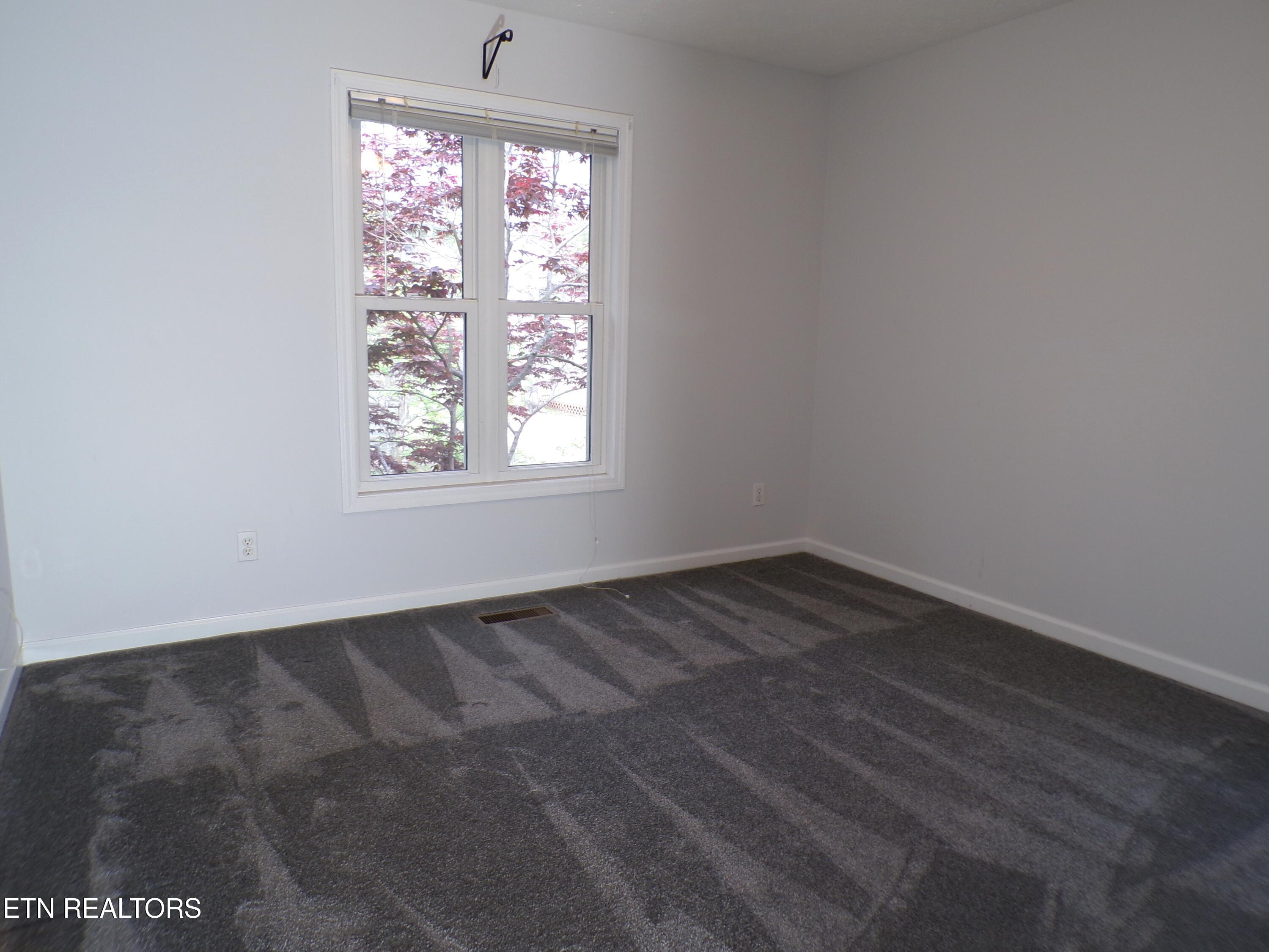 161 Cromwell Lane Crossville TN 38558