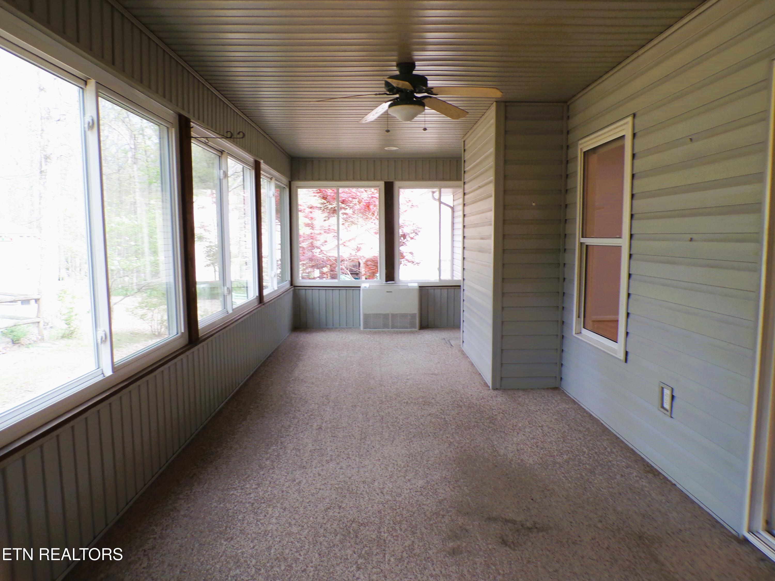 161 Cromwell Lane Crossville TN 38558