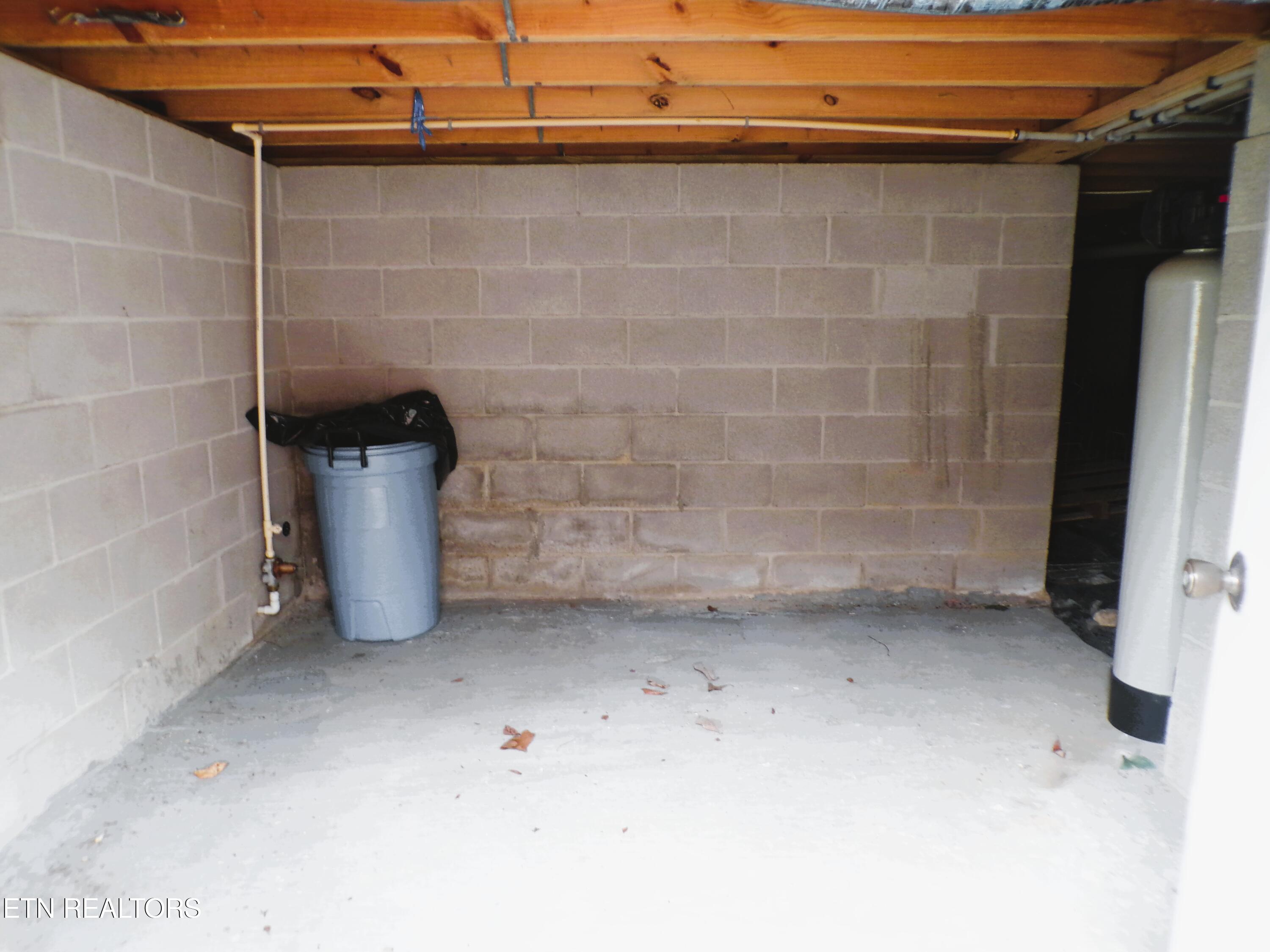161 Cromwell Lane Crossville TN 38558