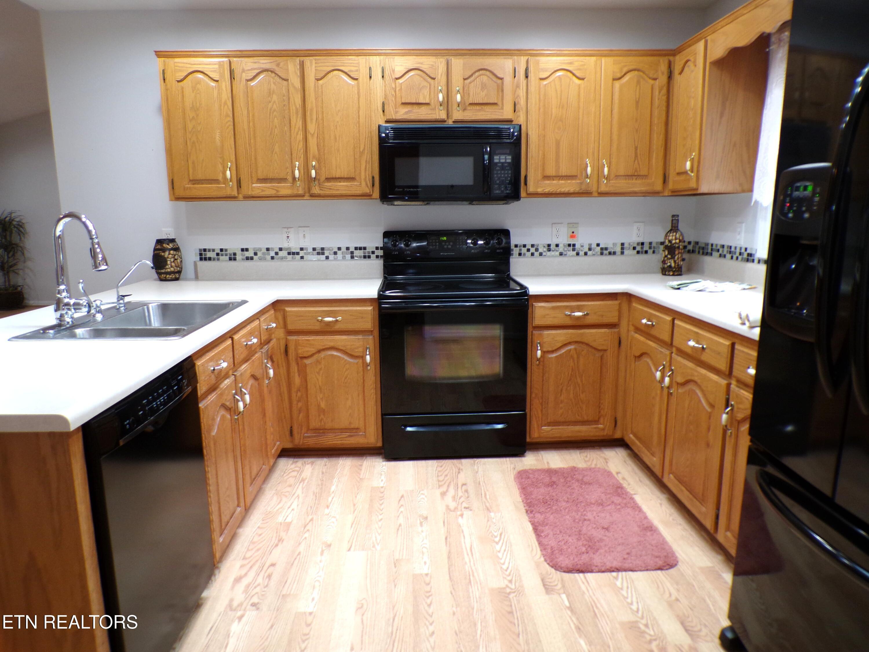 161 Cromwell Lane Crossville TN 38558