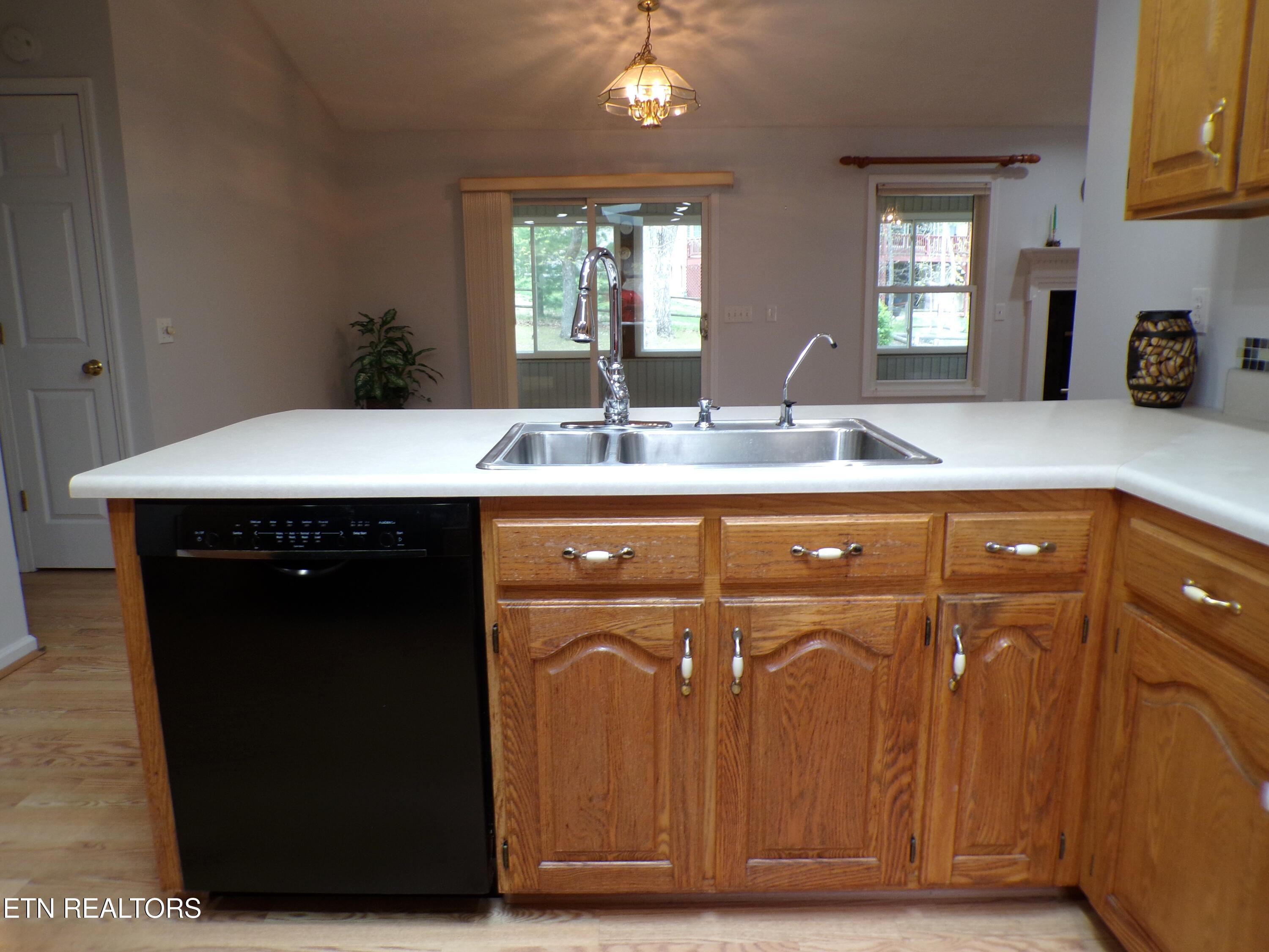161 Cromwell Lane Crossville TN 38558