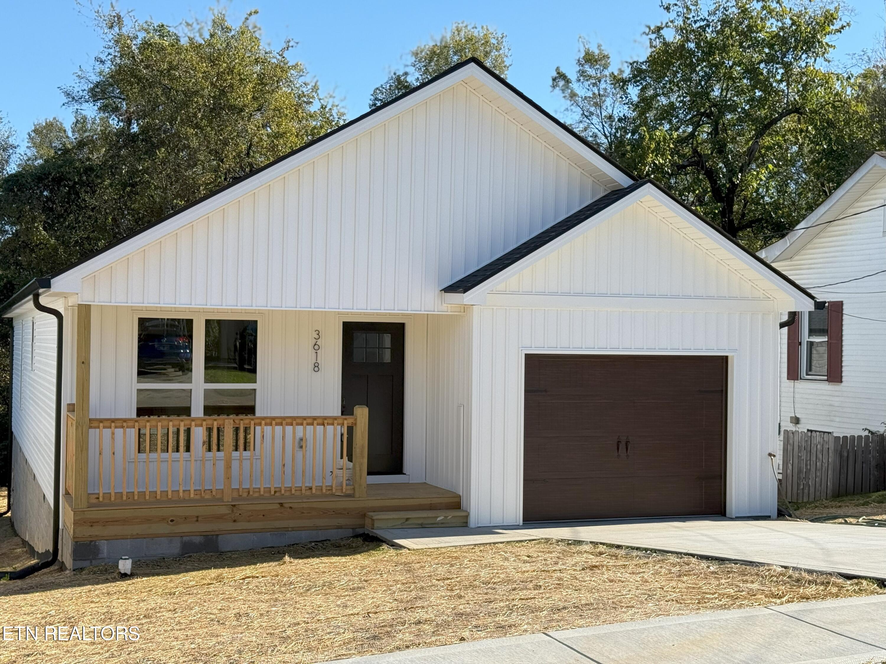 3618 Skyline Drive Knoxville TN 37918