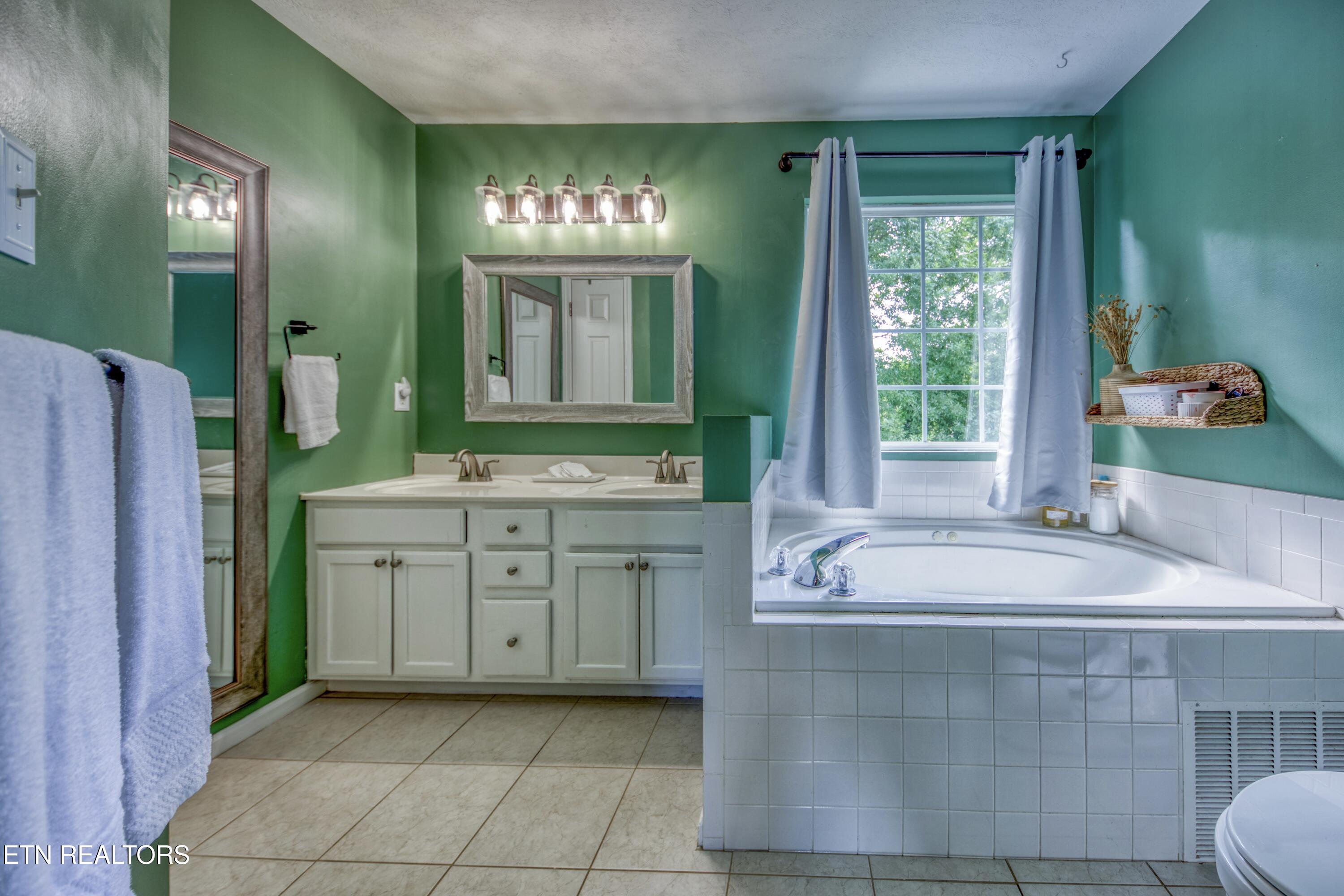5600 Still Meadow Lane Knoxville TN 37918