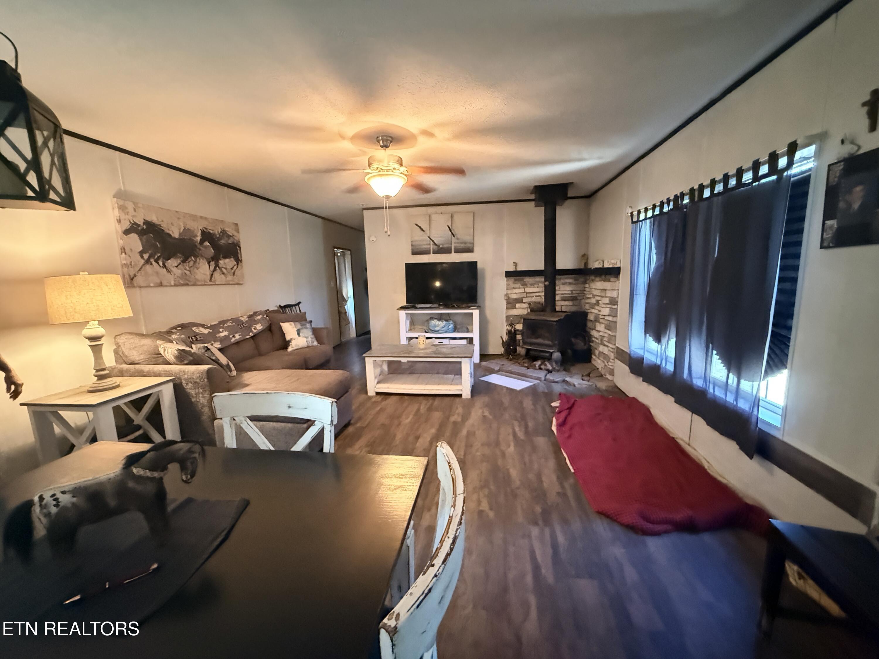 174 Claude Howard Road Deer Lodge TN 37726