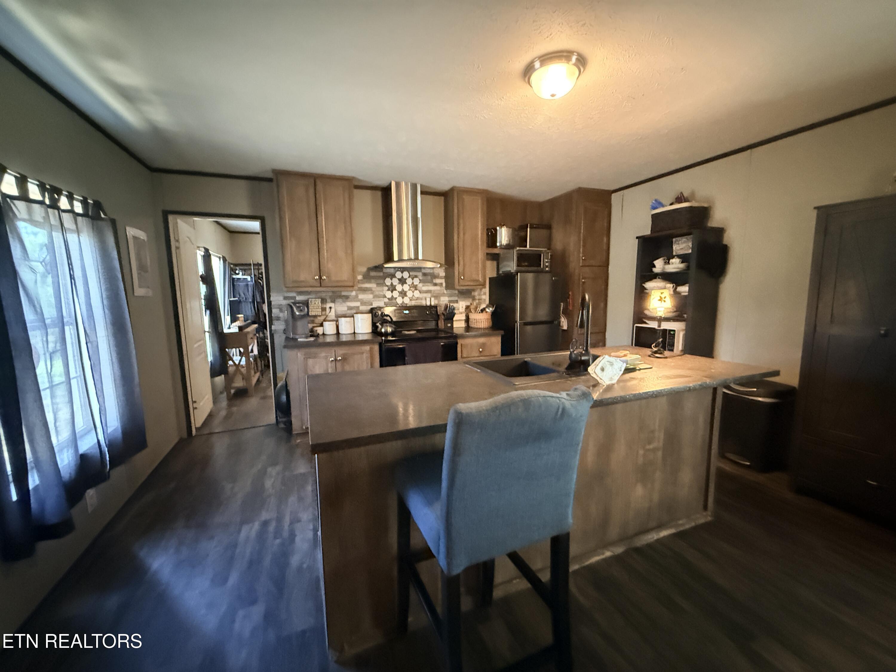 174 Claude Howard Road Deer Lodge TN 37726