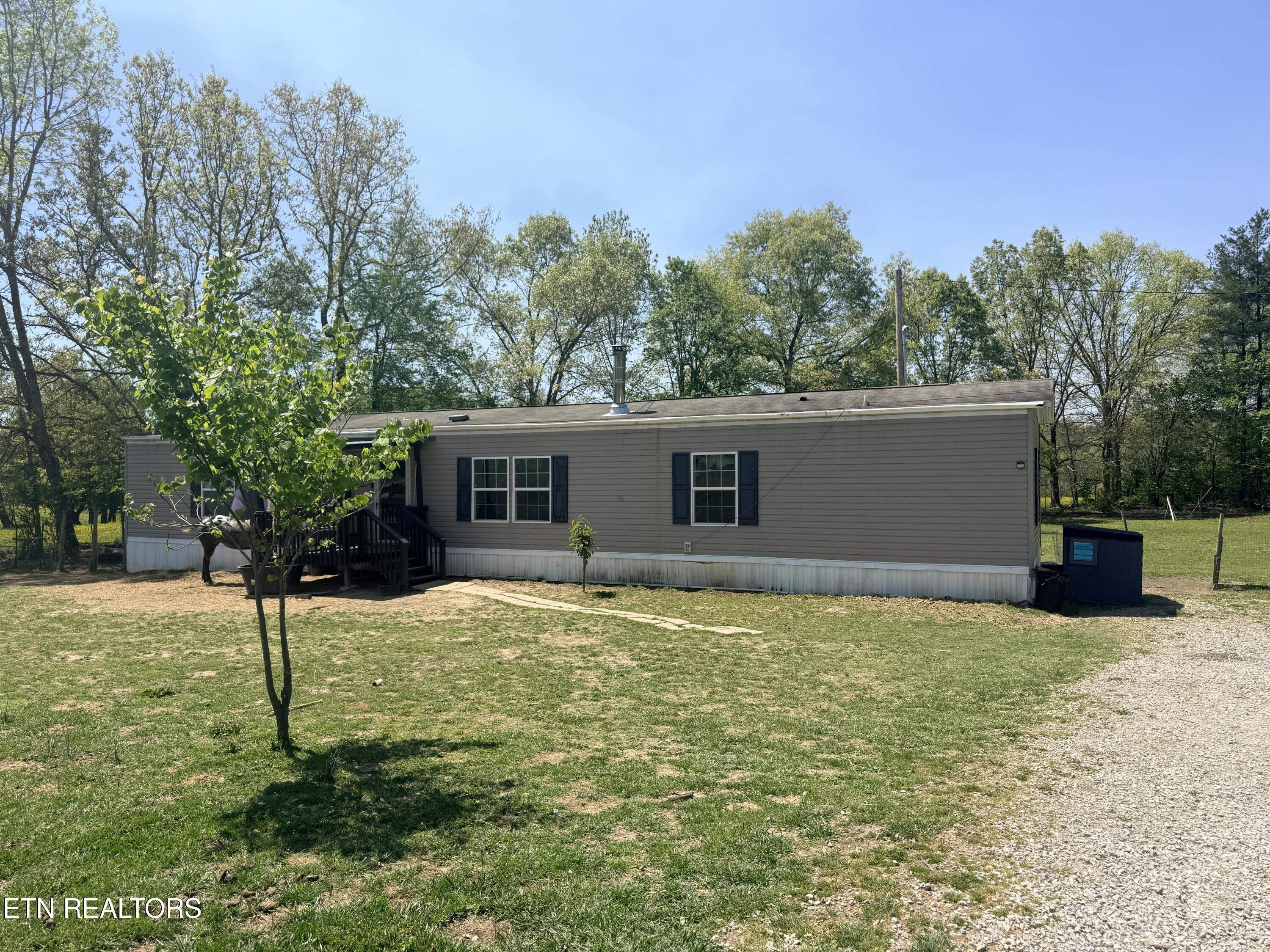 174 Claude Howard Road Deer Lodge TN 37726