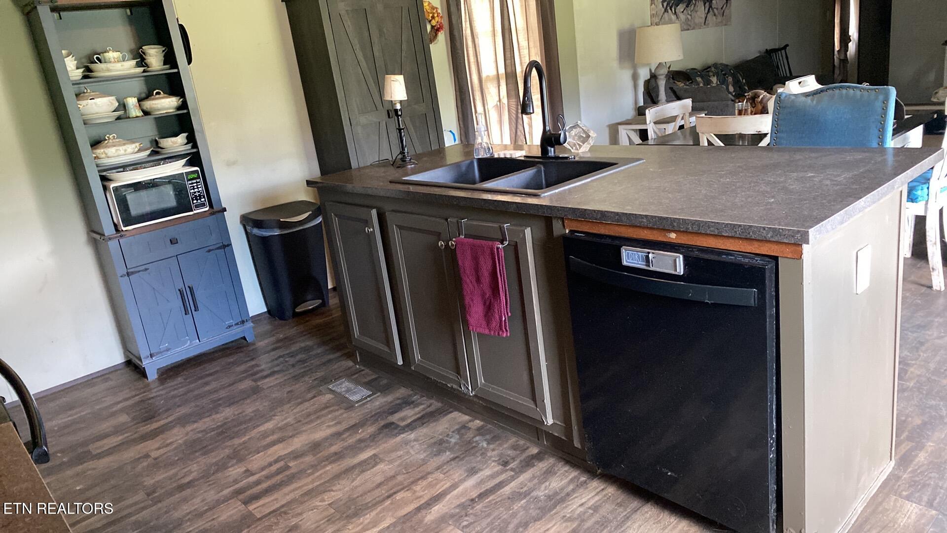 174 Claude Howard Road Deer Lodge TN 37726