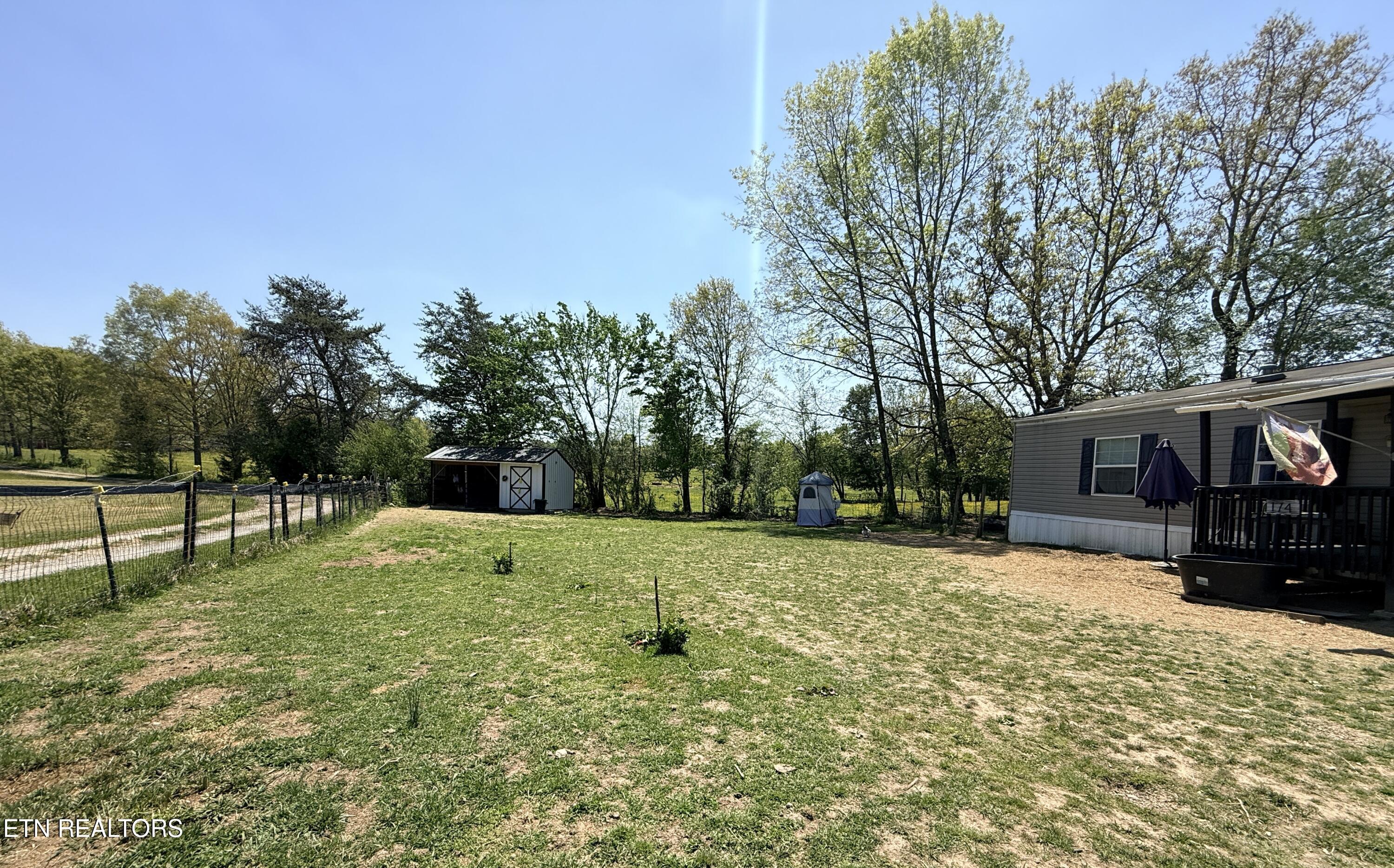174 Claude Howard Road Deer Lodge TN 37726