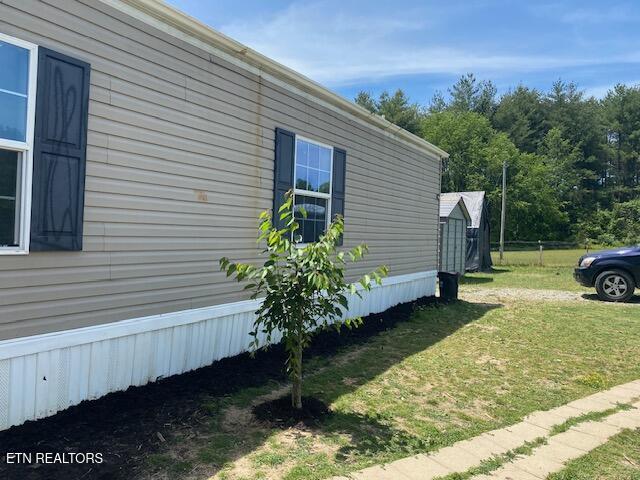 174 Claude Howard Road Deer Lodge TN 37726