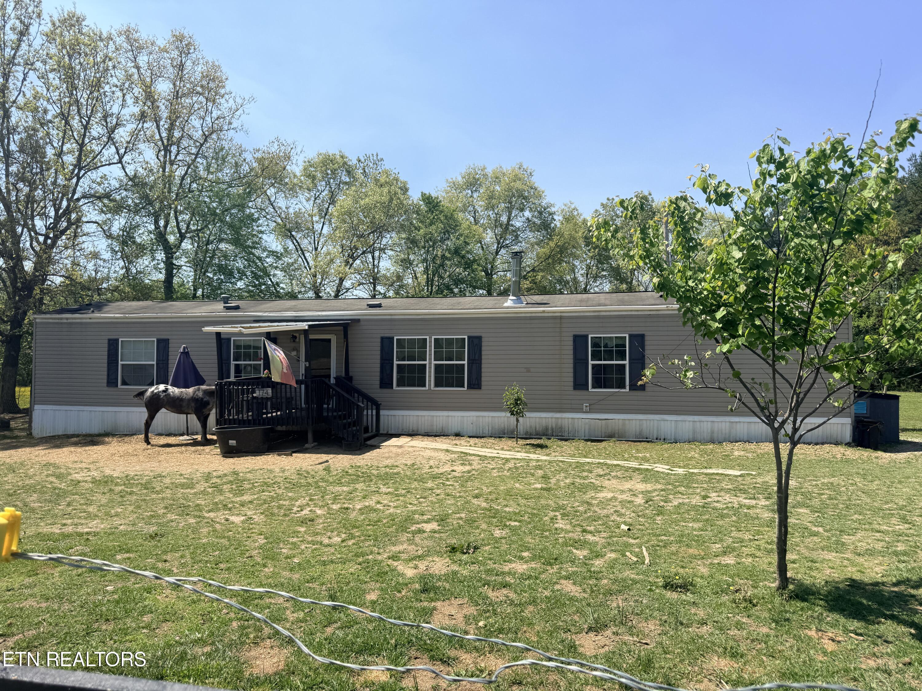 174 Claude Howard Road Deer Lodge TN 37726