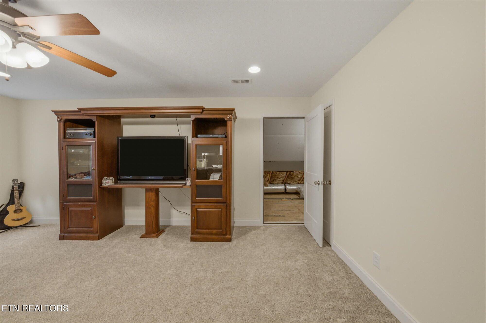 2334 Hickory Crest Lane Knoxville TN 37932