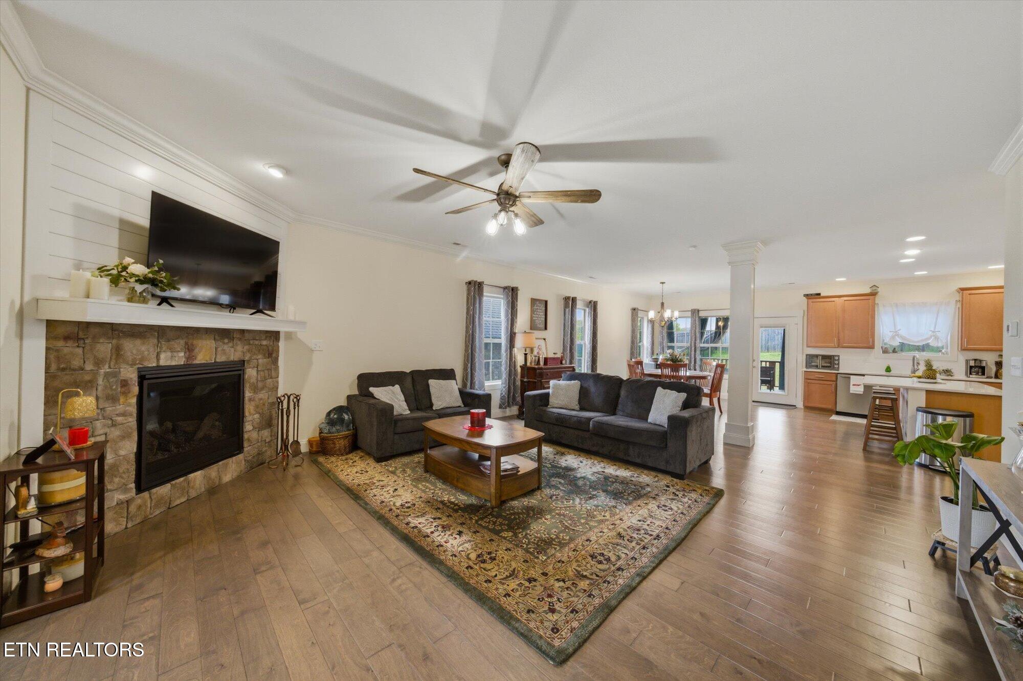 2334 Hickory Crest Lane Knoxville TN 37932