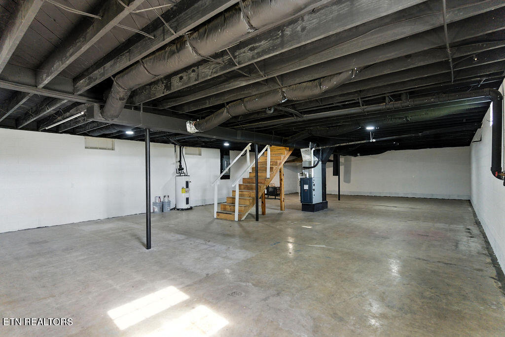 5095 New Highway 68 Madisonville TN 37354