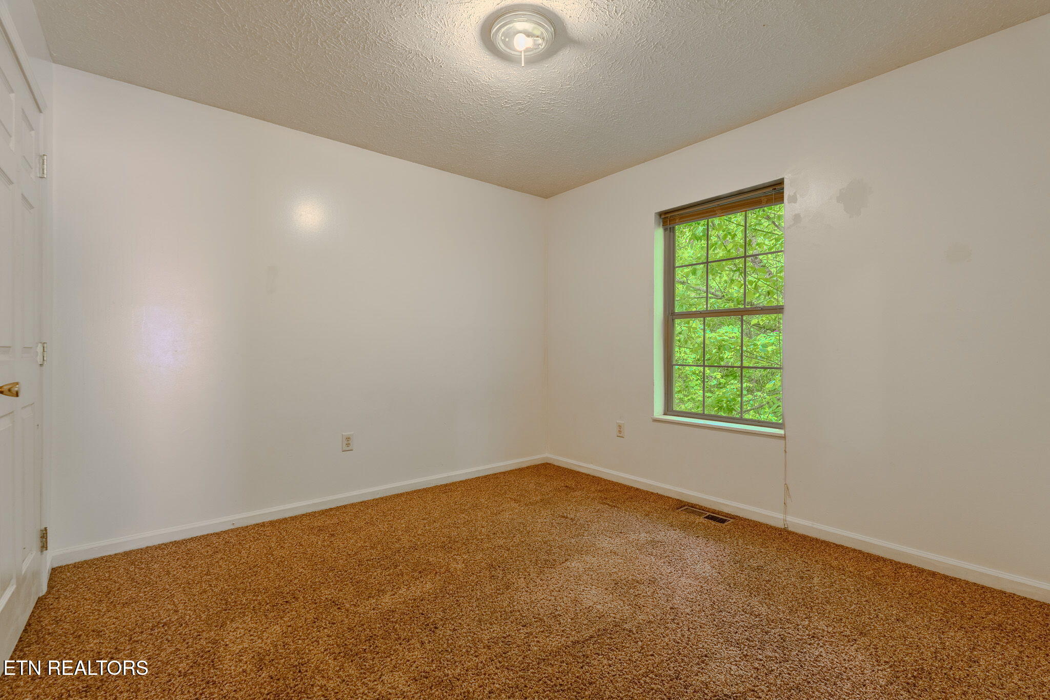 167 Red Bud Lane Sevierville TN 37876