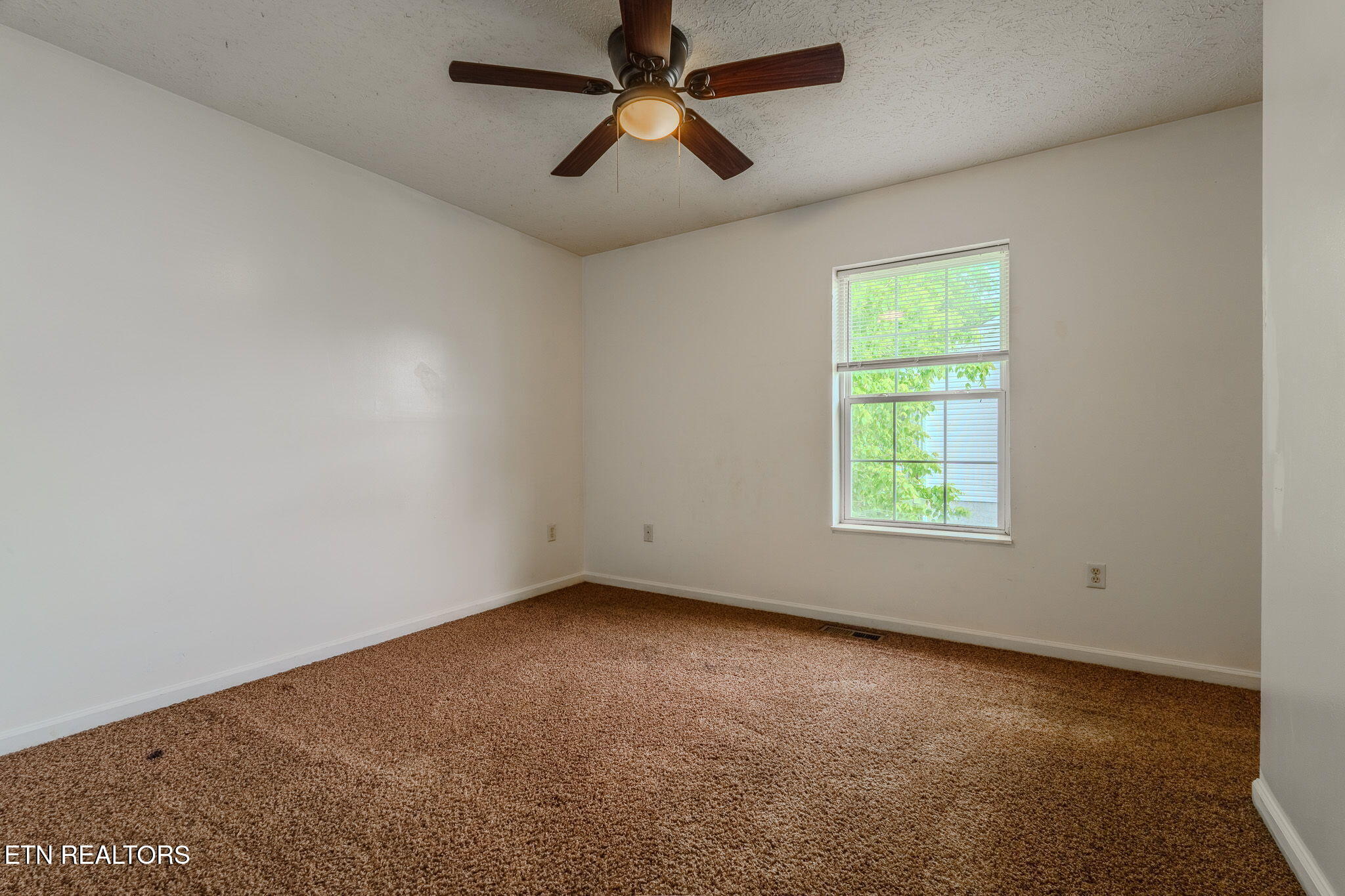 167 Red Bud Lane Sevierville TN 37876