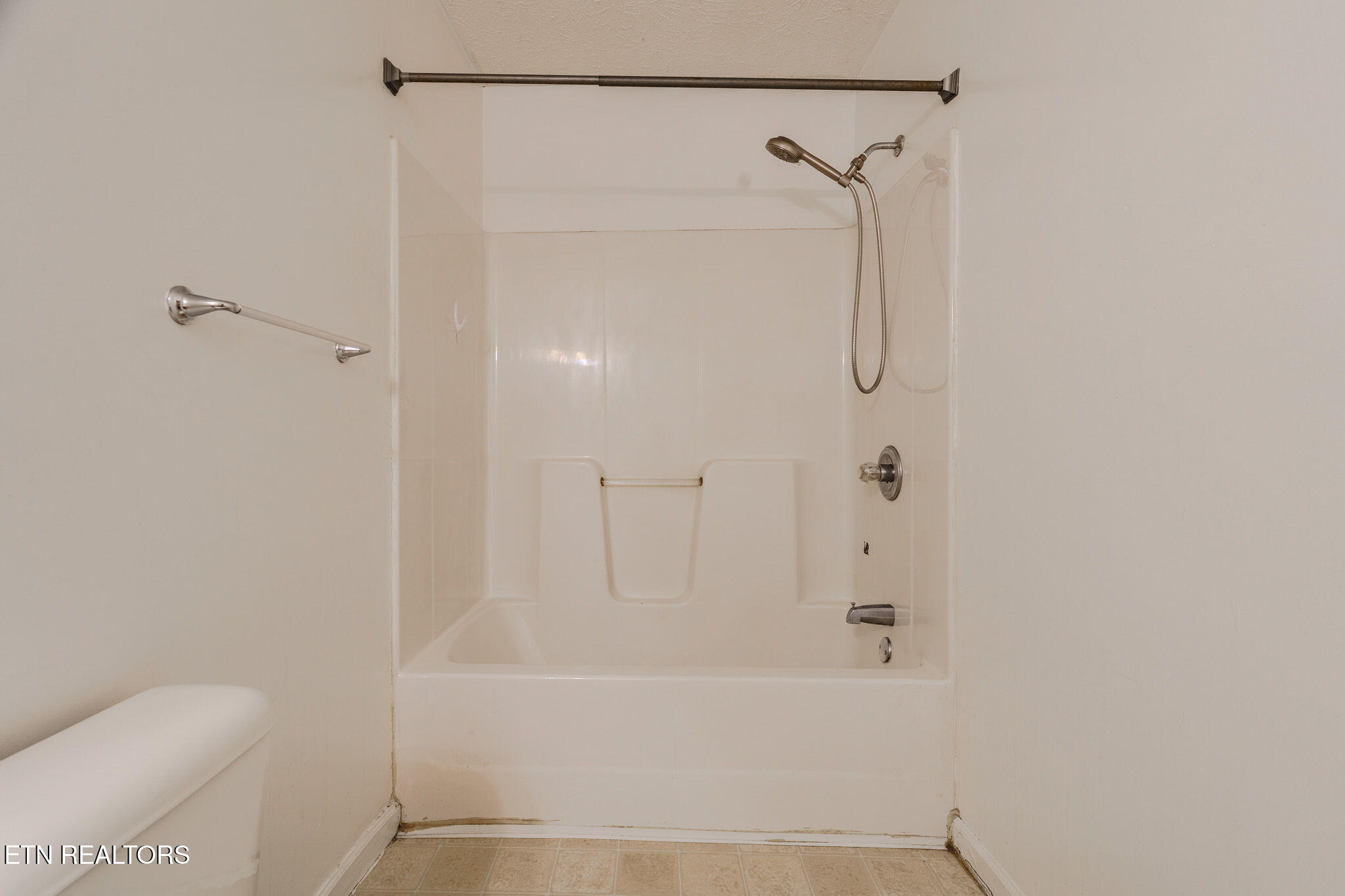 167 Red Bud Lane Sevierville TN 37876