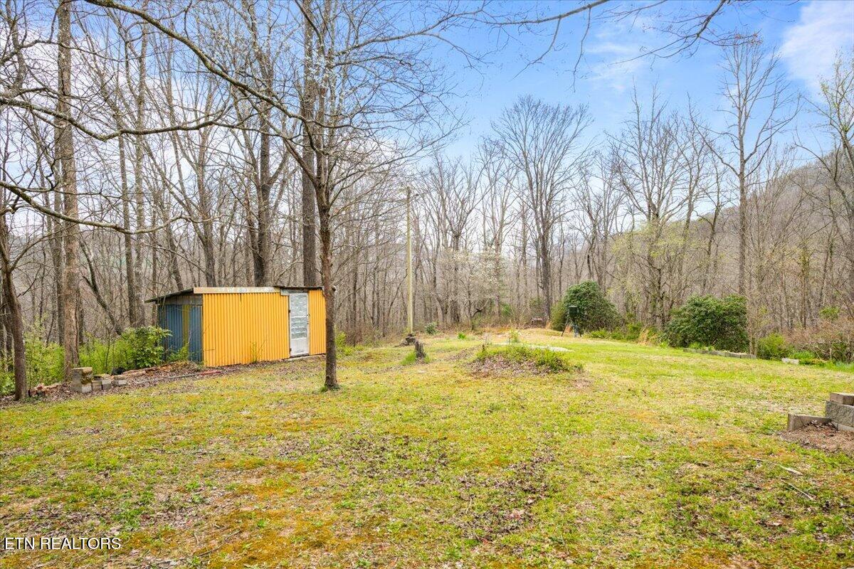 439 Rogerston Road Clairfield TN 37715