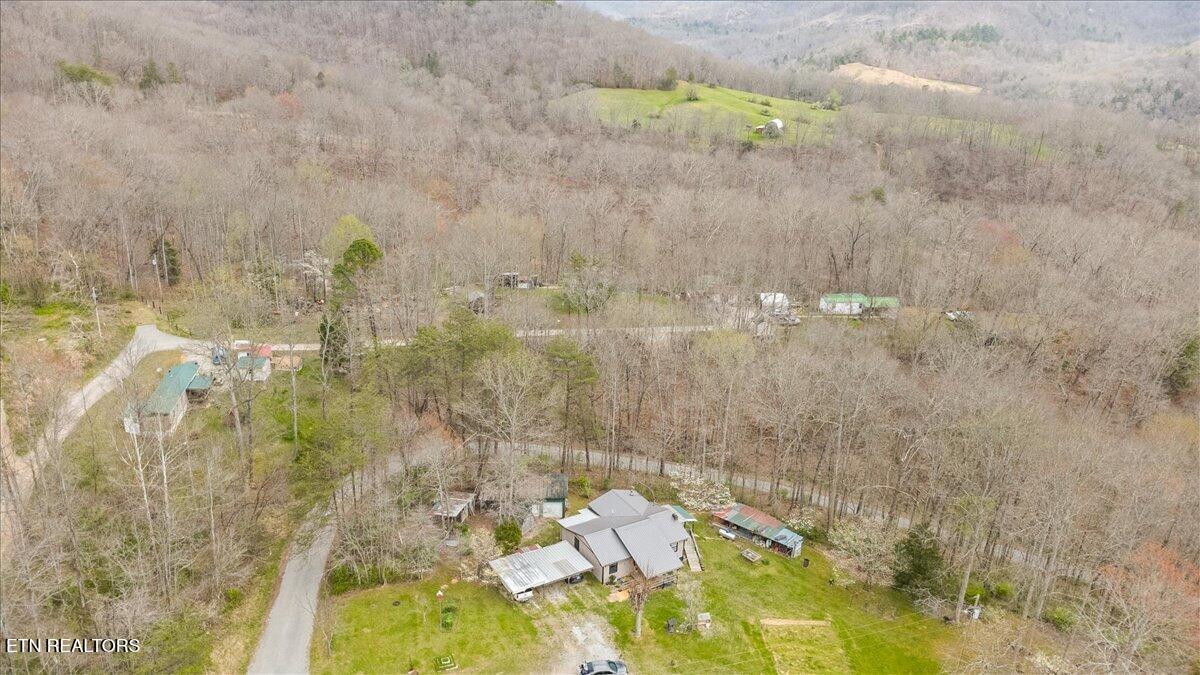 439 Rogerston Road Clairfield TN 37715