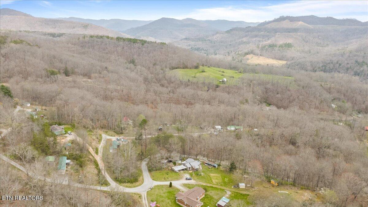 439 Rogerston Road Clairfield TN 37715