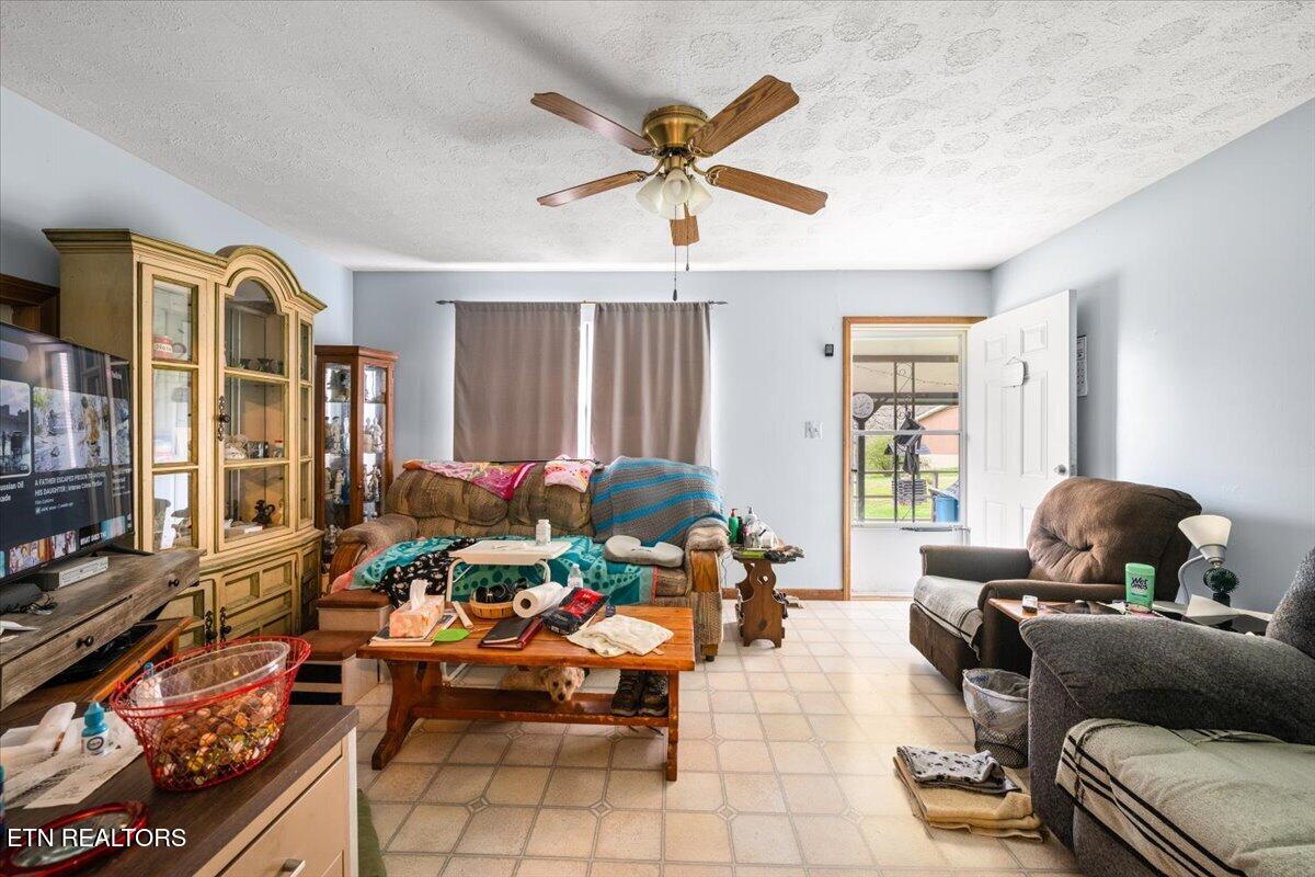 439 Rogerston Road Clairfield TN 37715