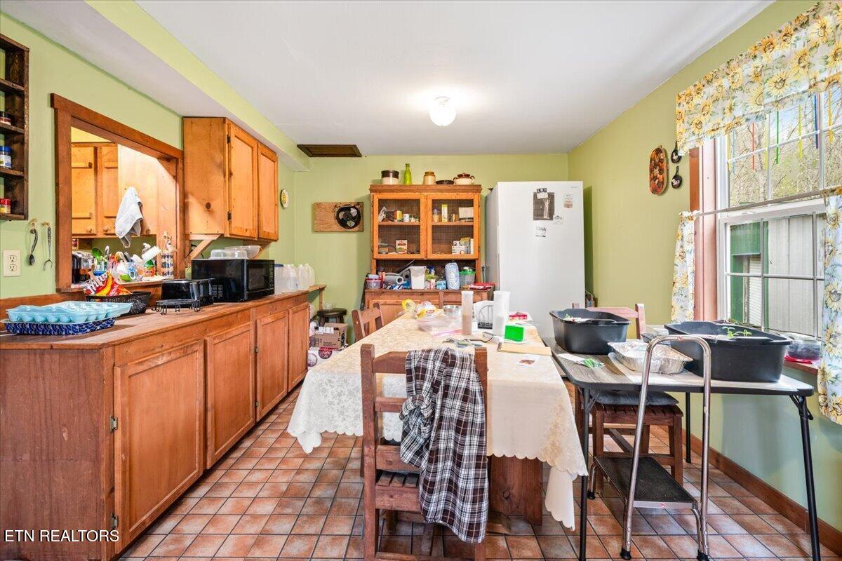 439 Rogerston Road Clairfield TN 37715