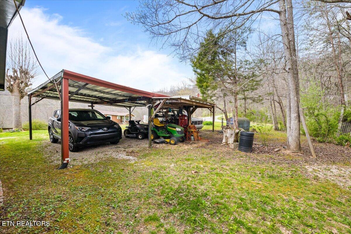 439 Rogerston Road Clairfield TN 37715