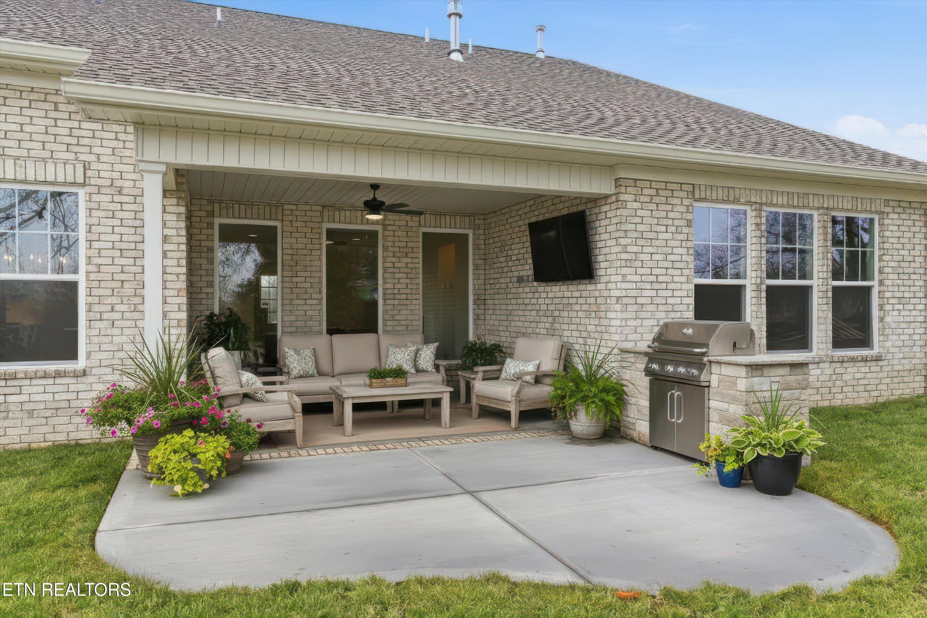 914 Shasta Daisy. (LOT 59) Road Farragut TN 37934