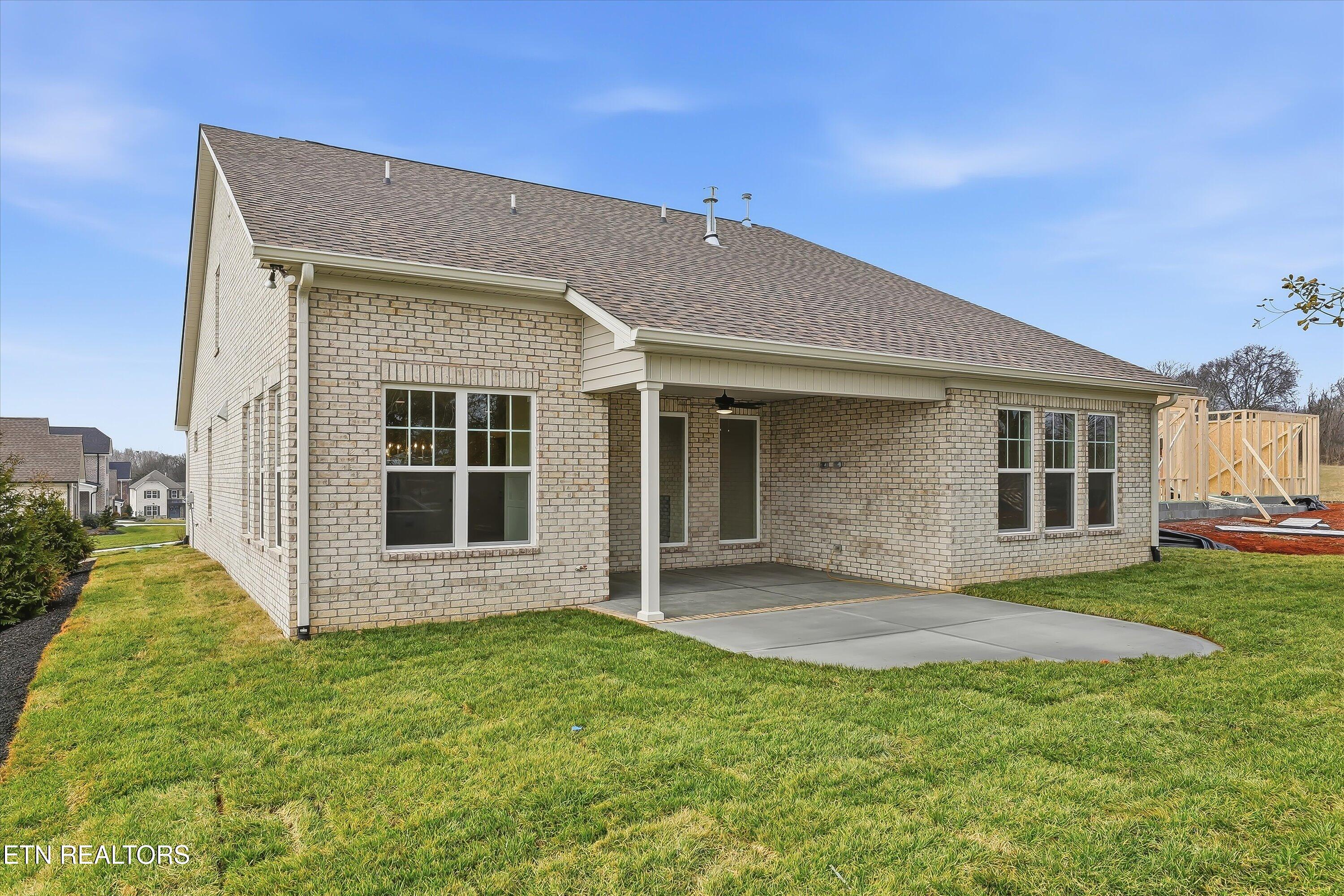 914 Shasta Daisy. (LOT 59) Road Farragut TN 37934