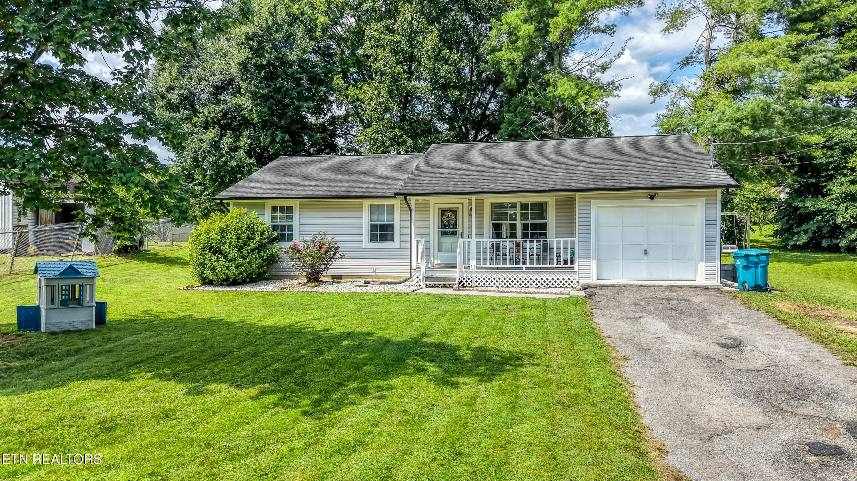 6505 Blackgum Circle Knoxville TN 37918
