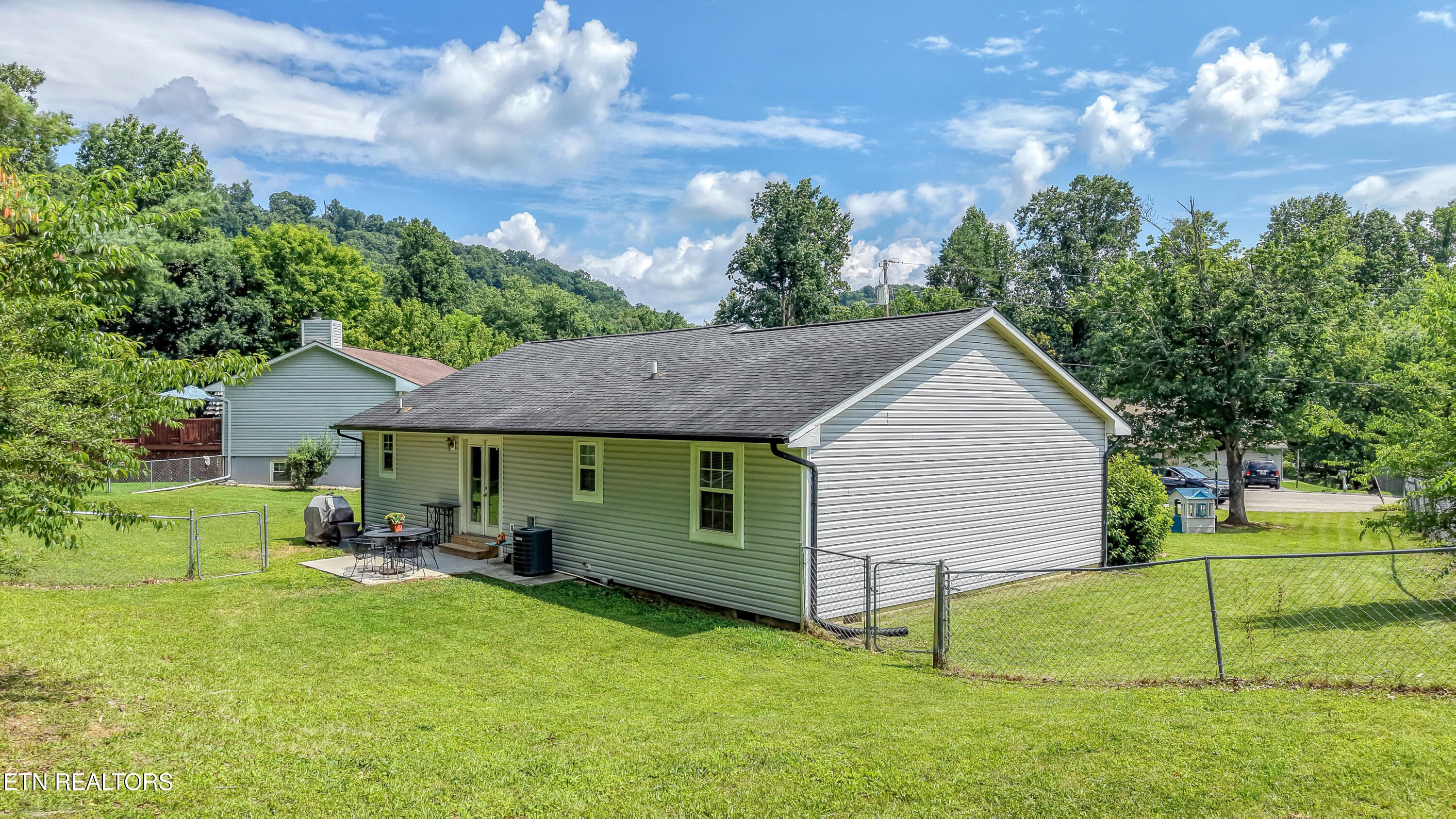 6505 Blackgum Circle Knoxville TN 37918
