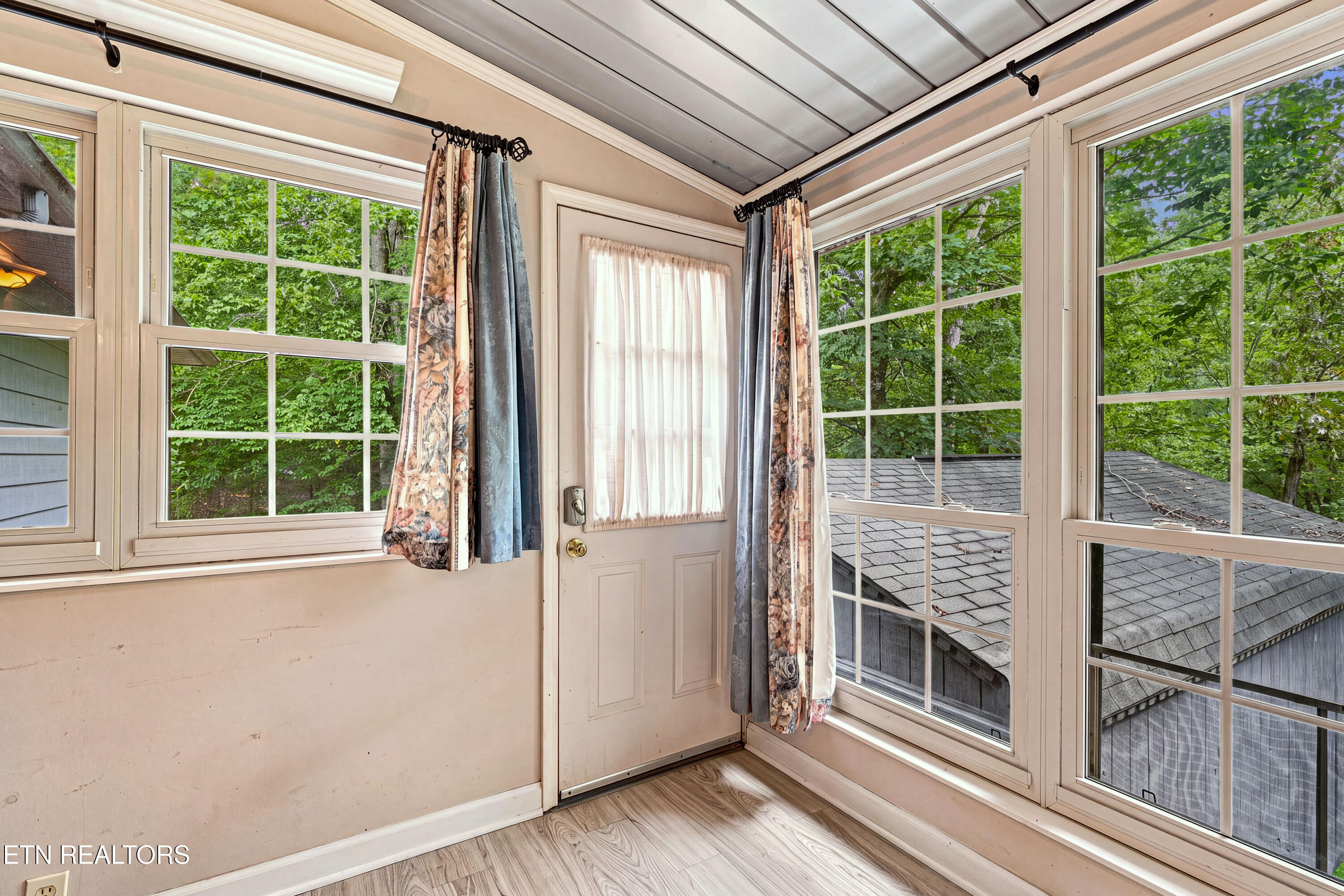 2459 Amanda Lane Sevierville TN 37876
