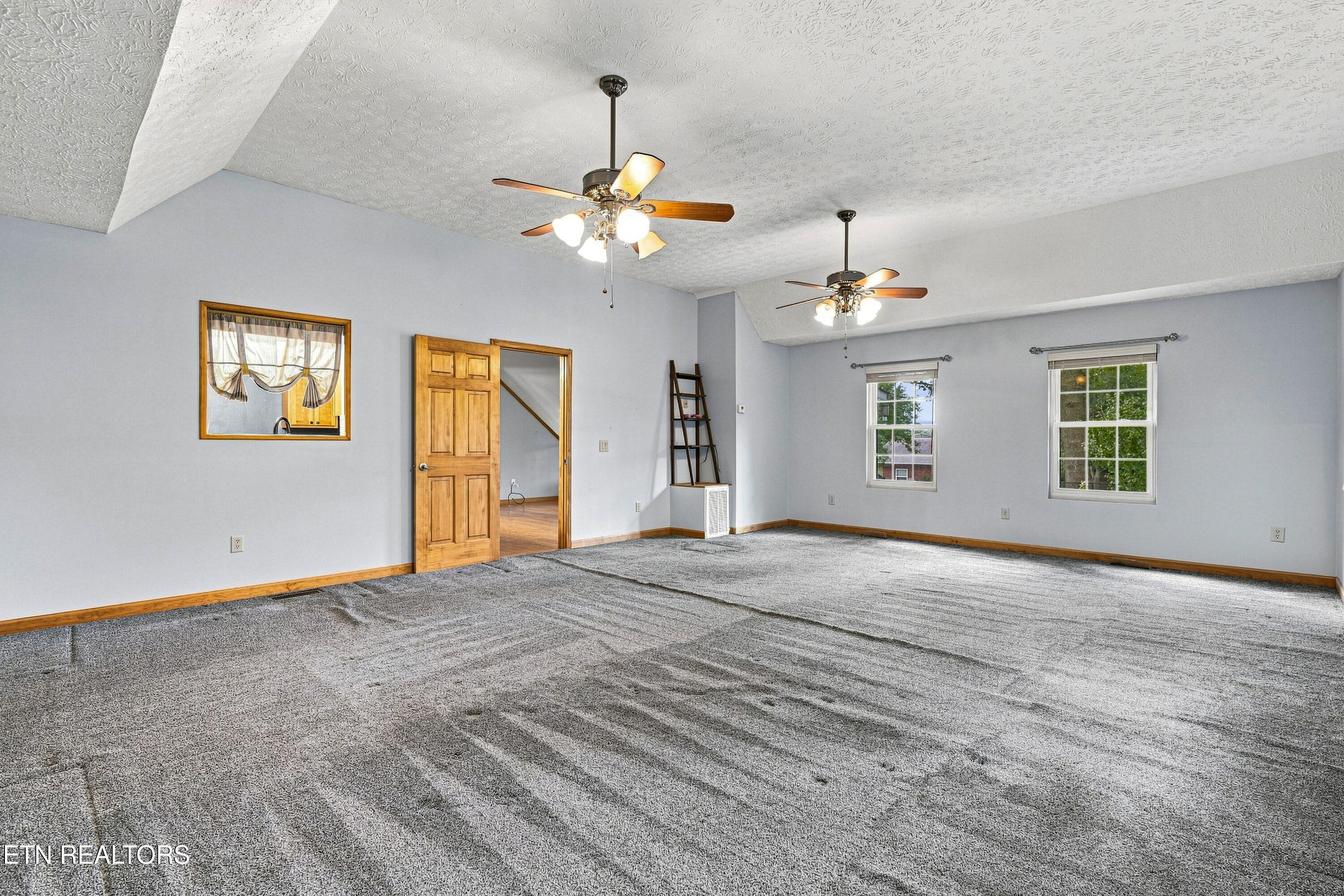 2459 Amanda Lane Sevierville TN 37876