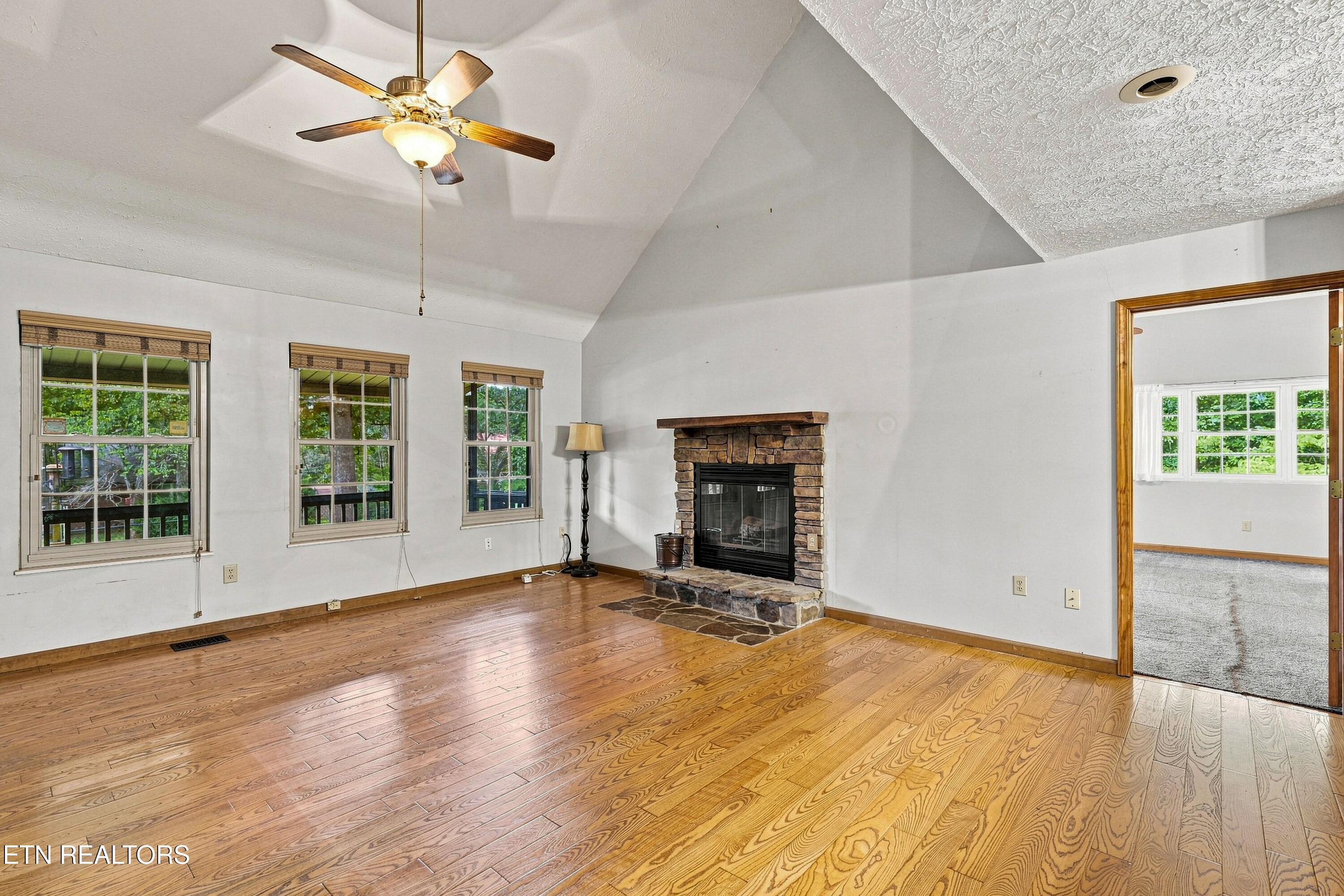 2459 Amanda Lane Sevierville TN 37876