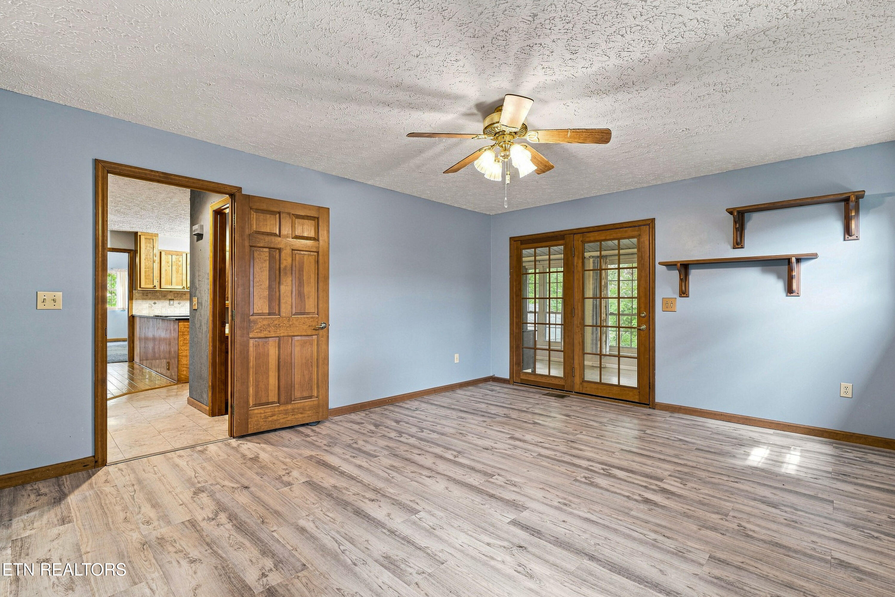 2459 Amanda Lane Sevierville TN 37876