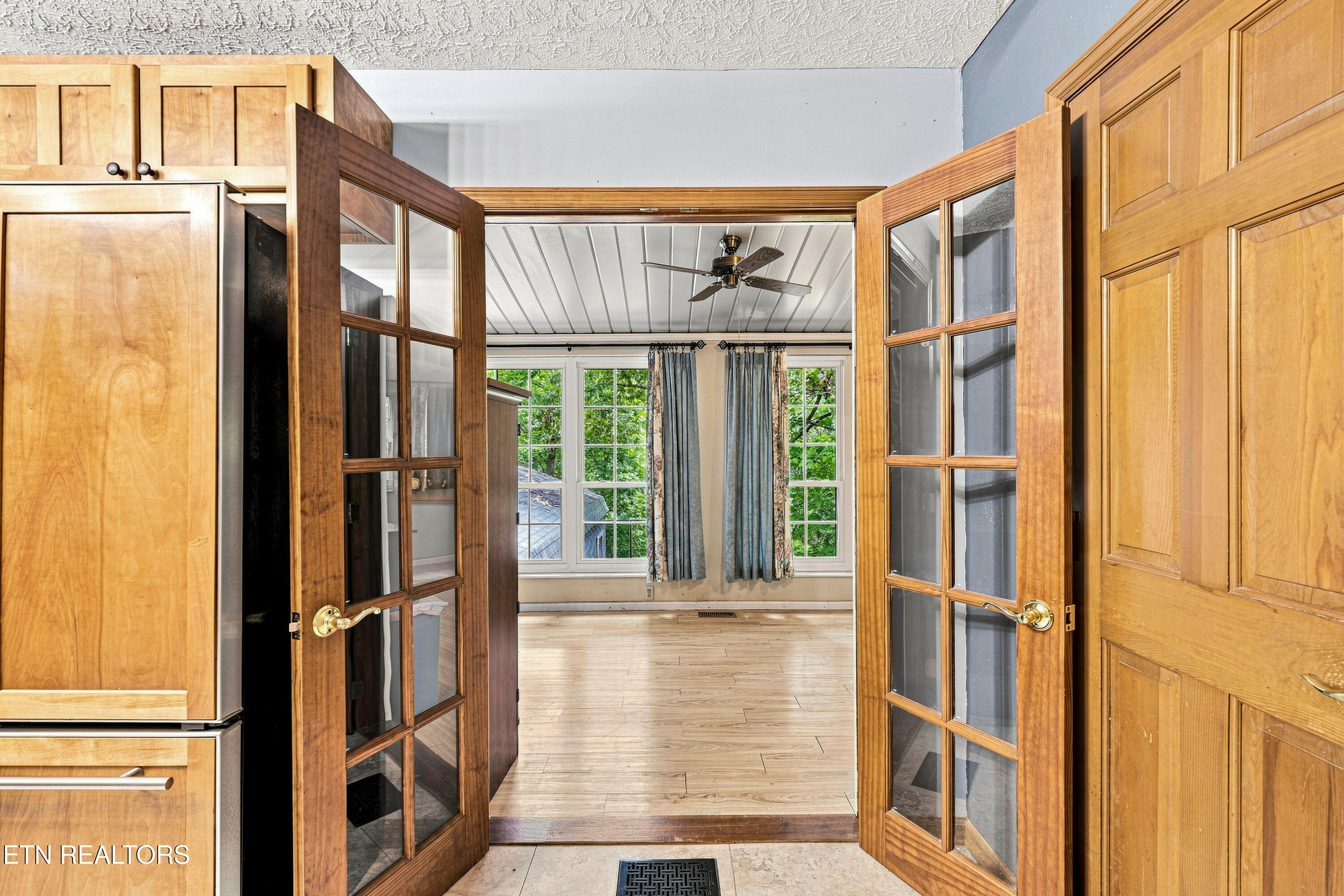 2459 Amanda Lane Sevierville TN 37876