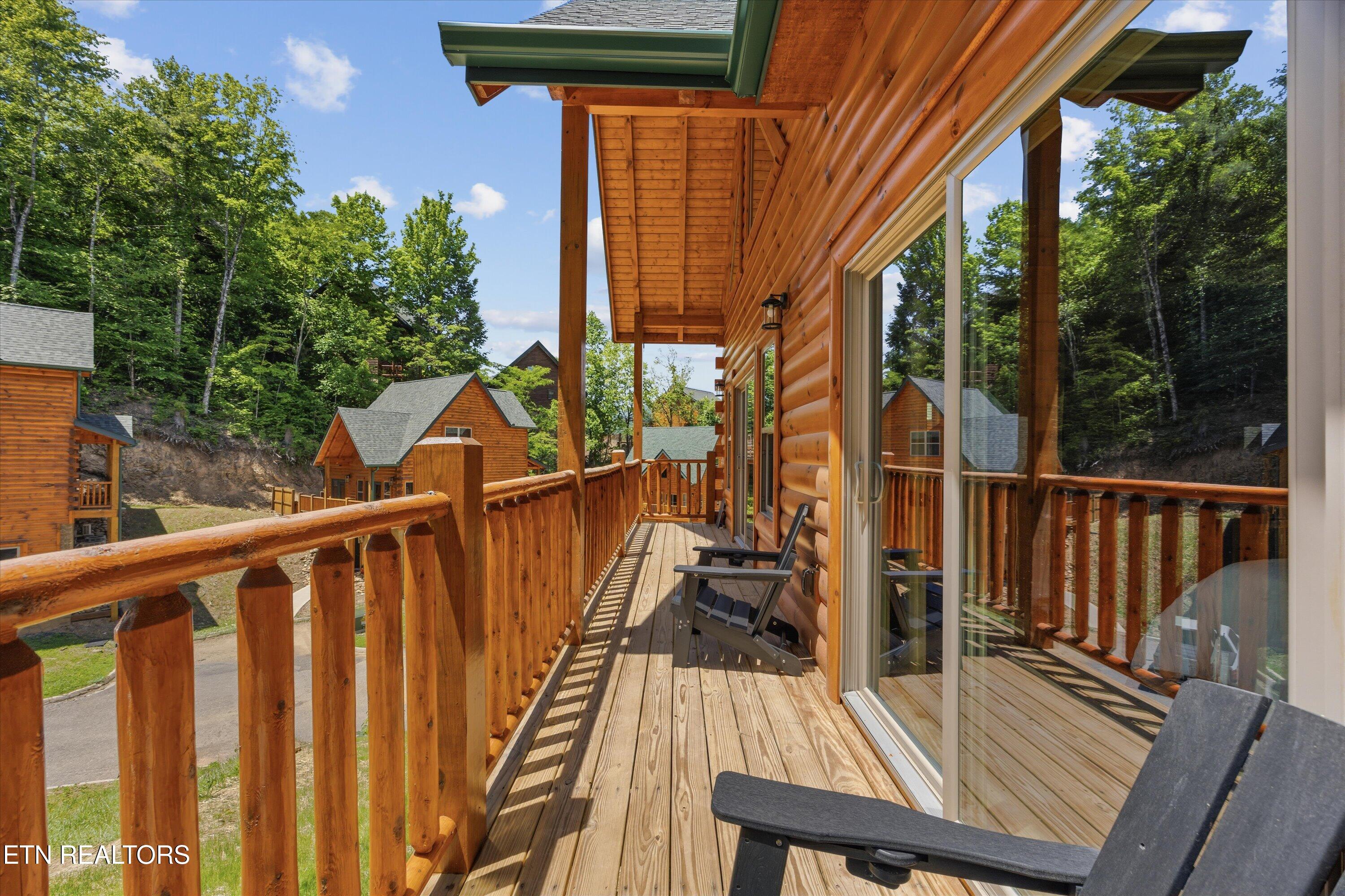 2107 Valley Creek Way Pigeon Forge TN 37862