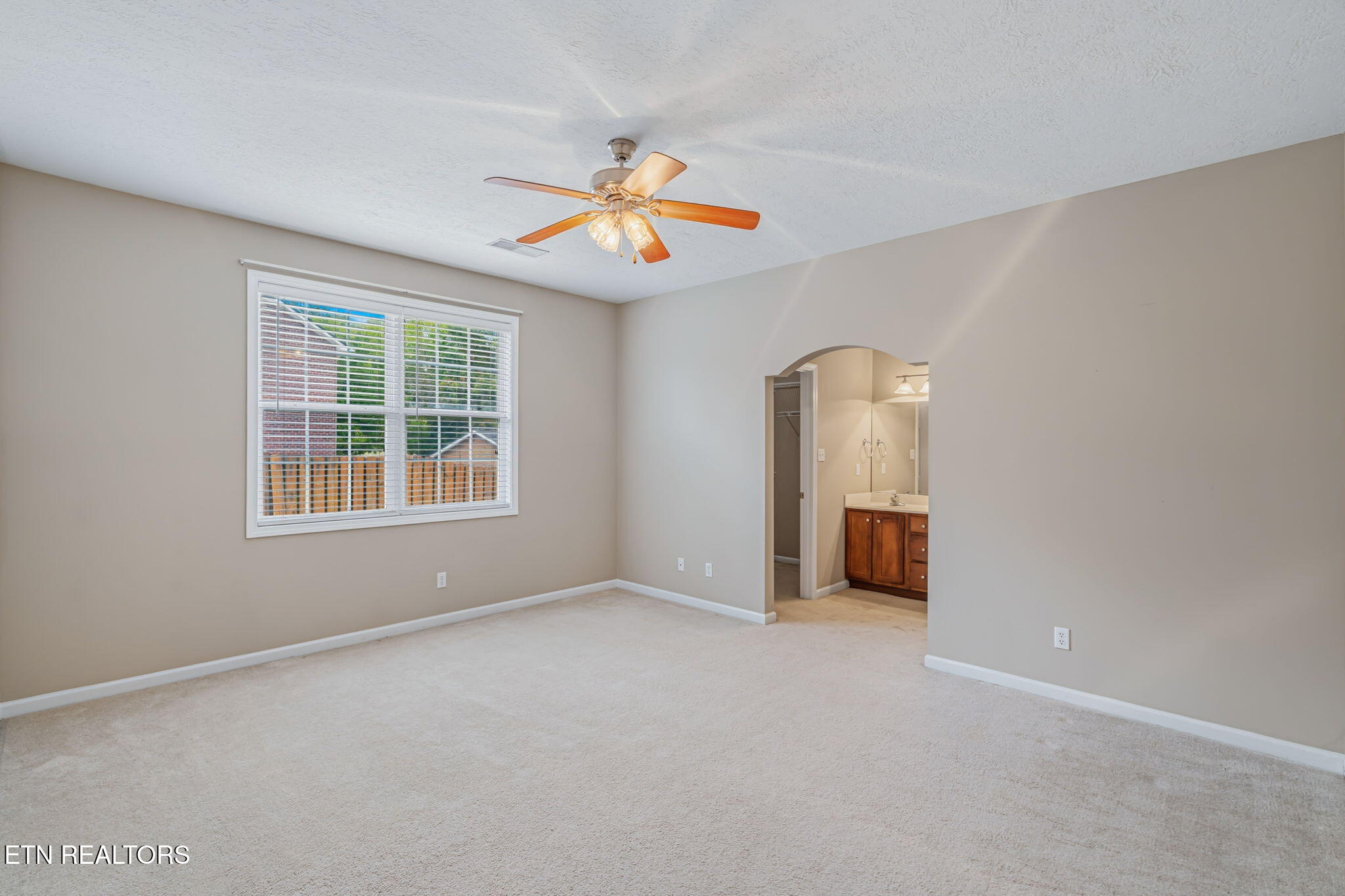 923 Webster Groves Lane Knoxville TN 37909