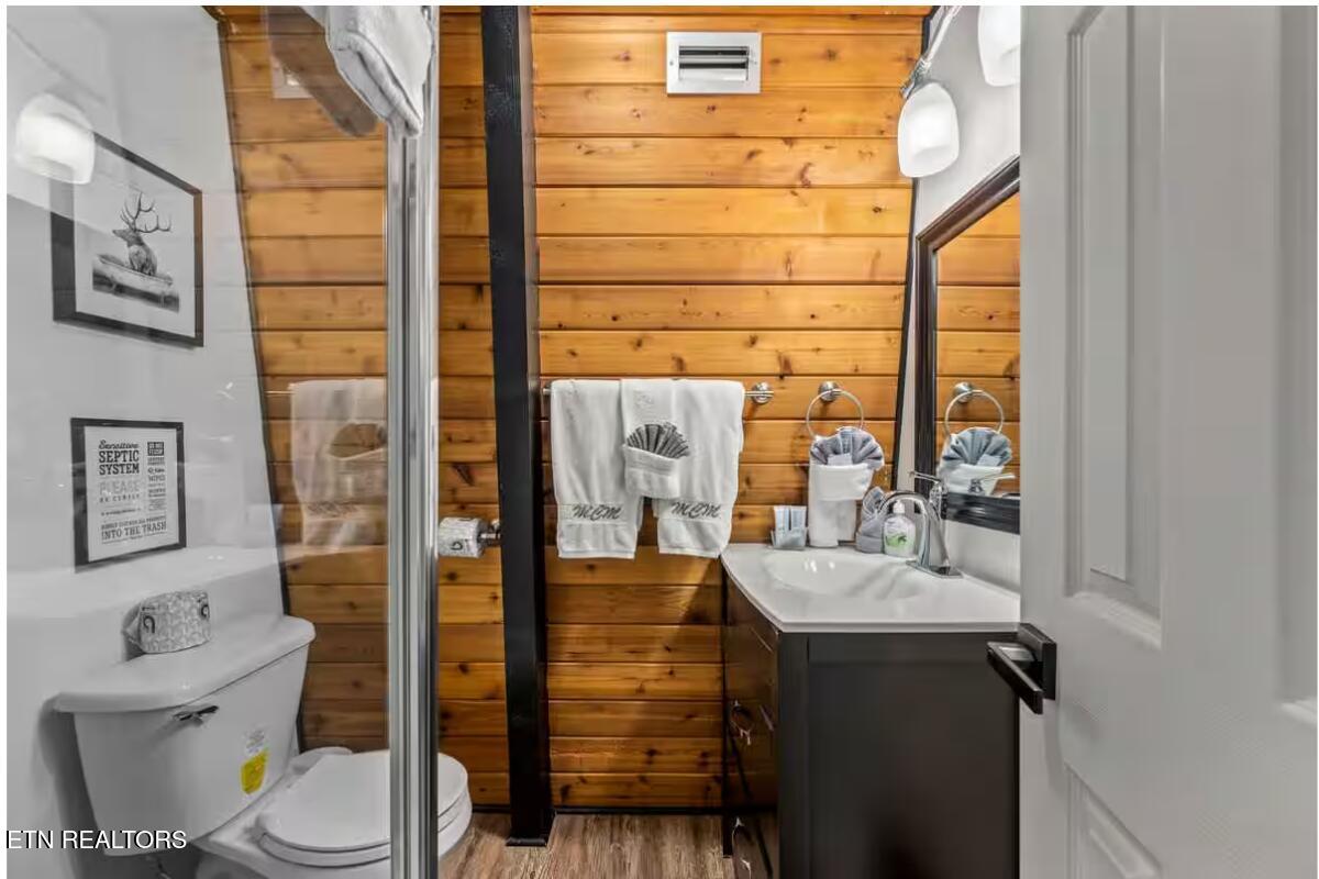 1424 Zurich Road Gatlinburg TN 37738