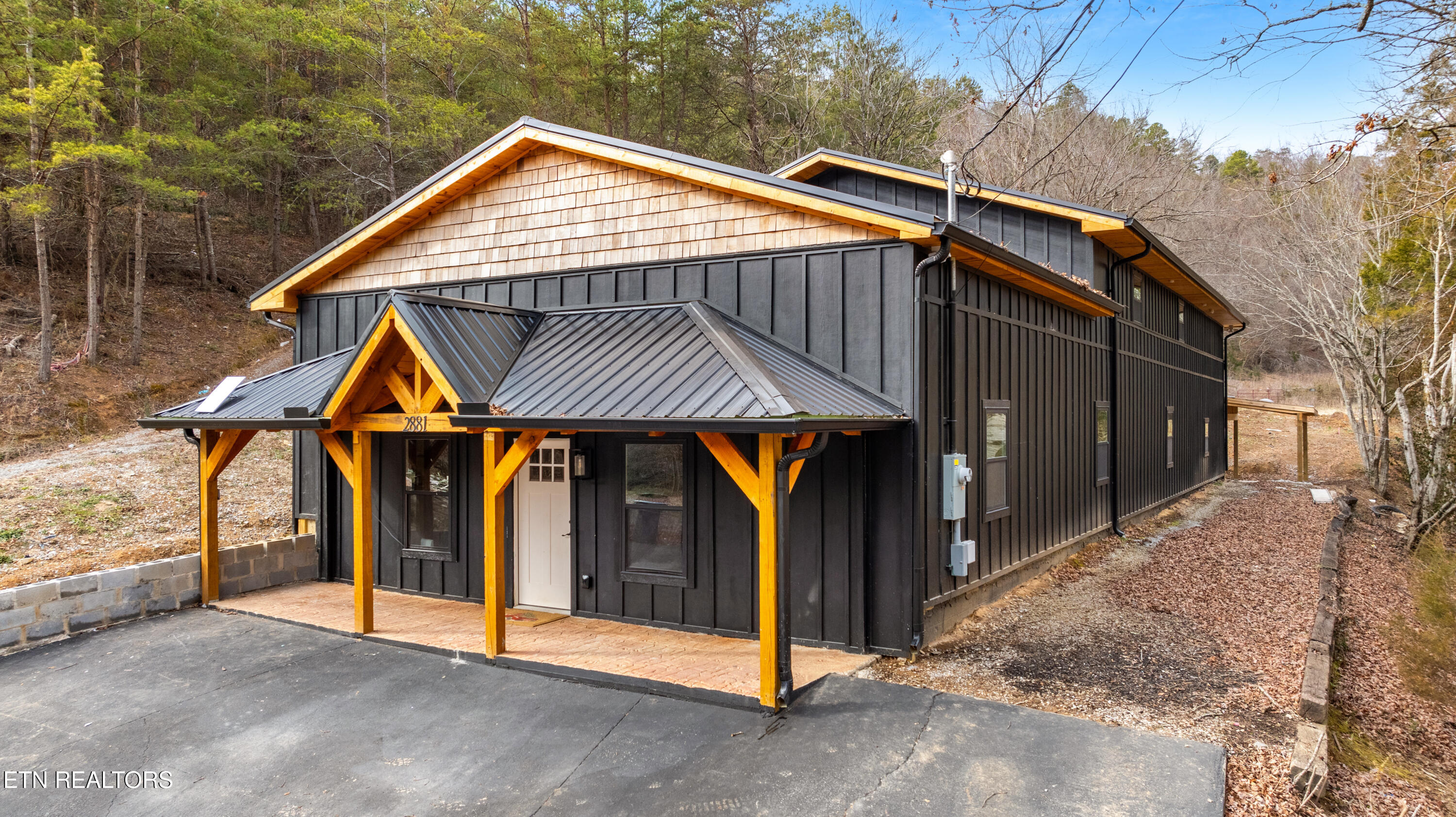2881 Caughorn Mountain Road Sevierville TN 37876