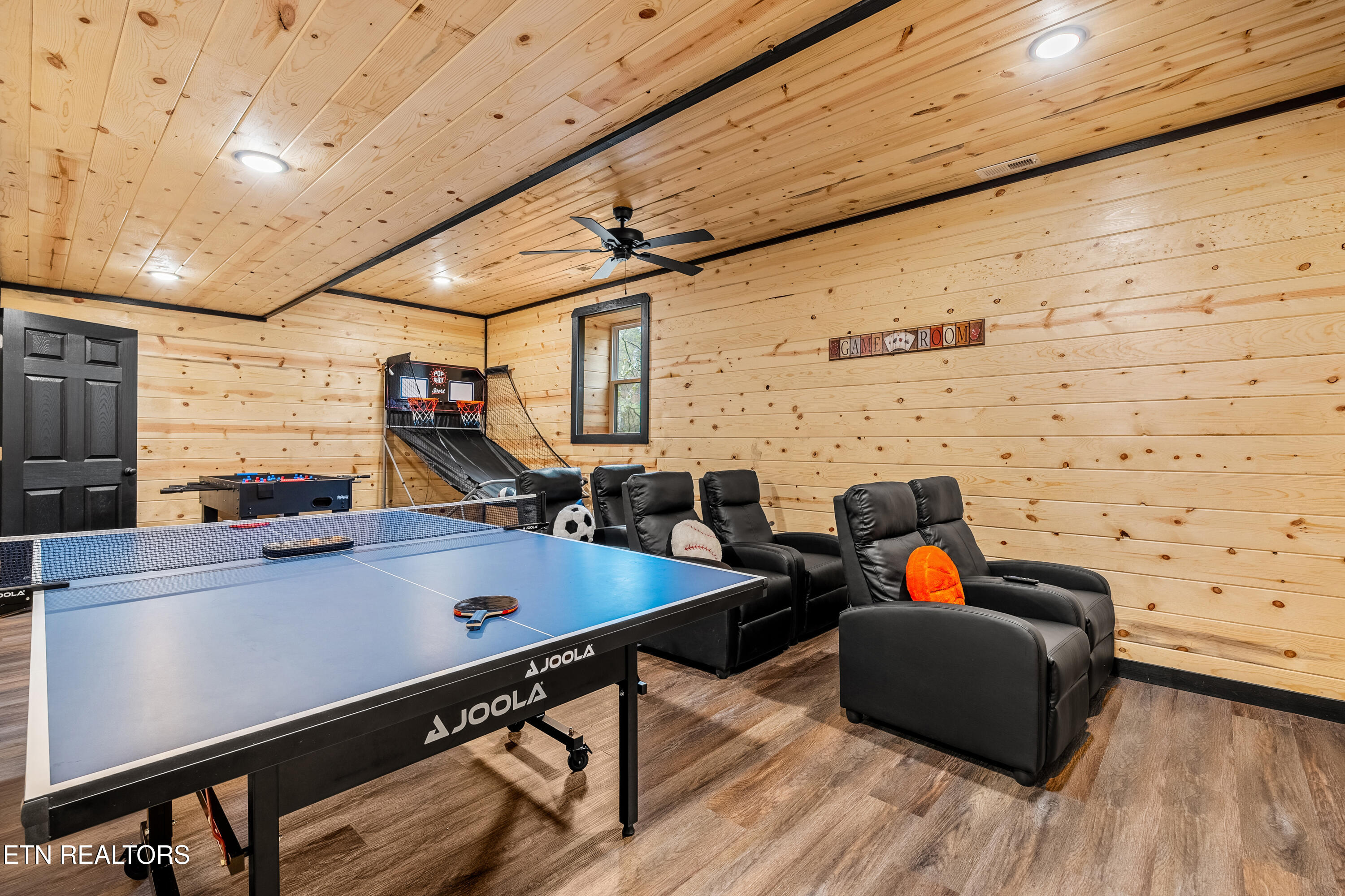 2881 Caughorn Mountain Road Sevierville TN 37876