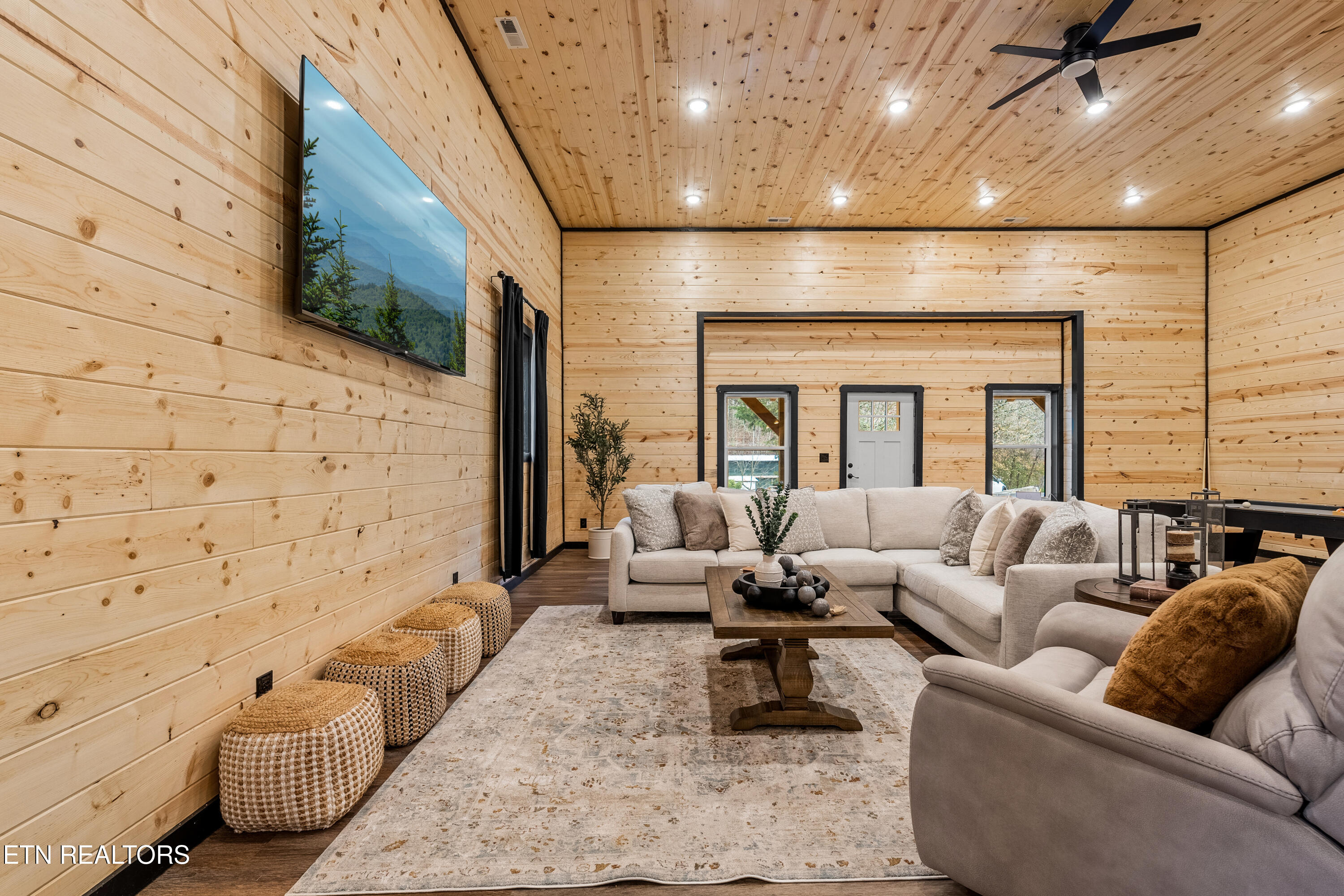 2881 Caughorn Mountain Road Sevierville TN 37876