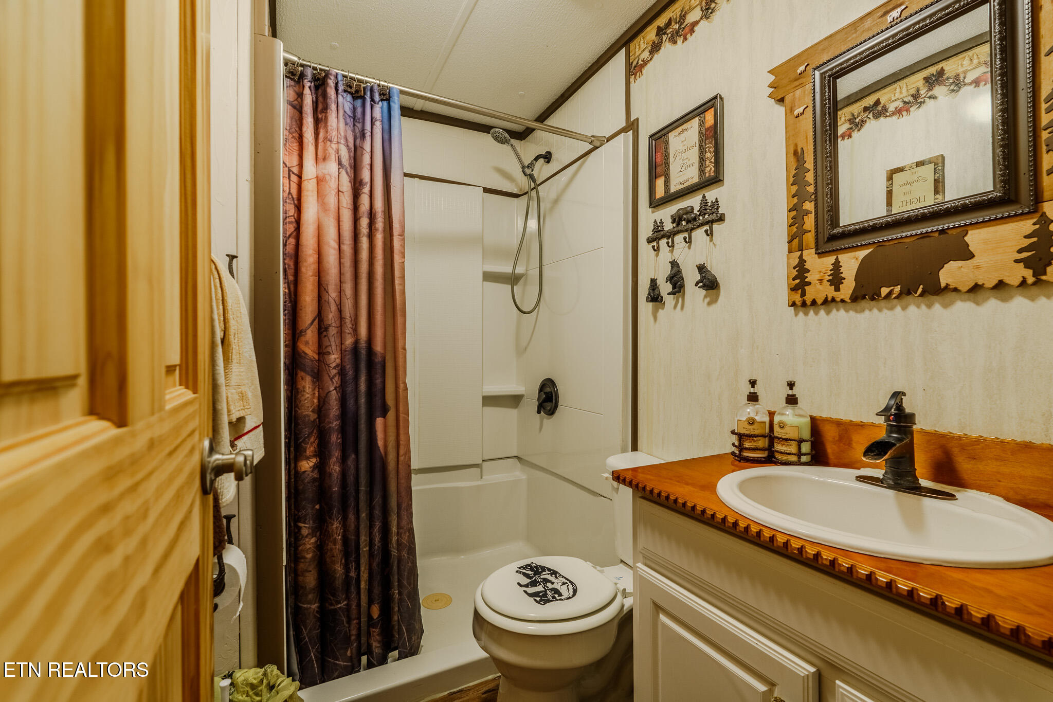 1056 Dudley Drive Sevierville TN 37876