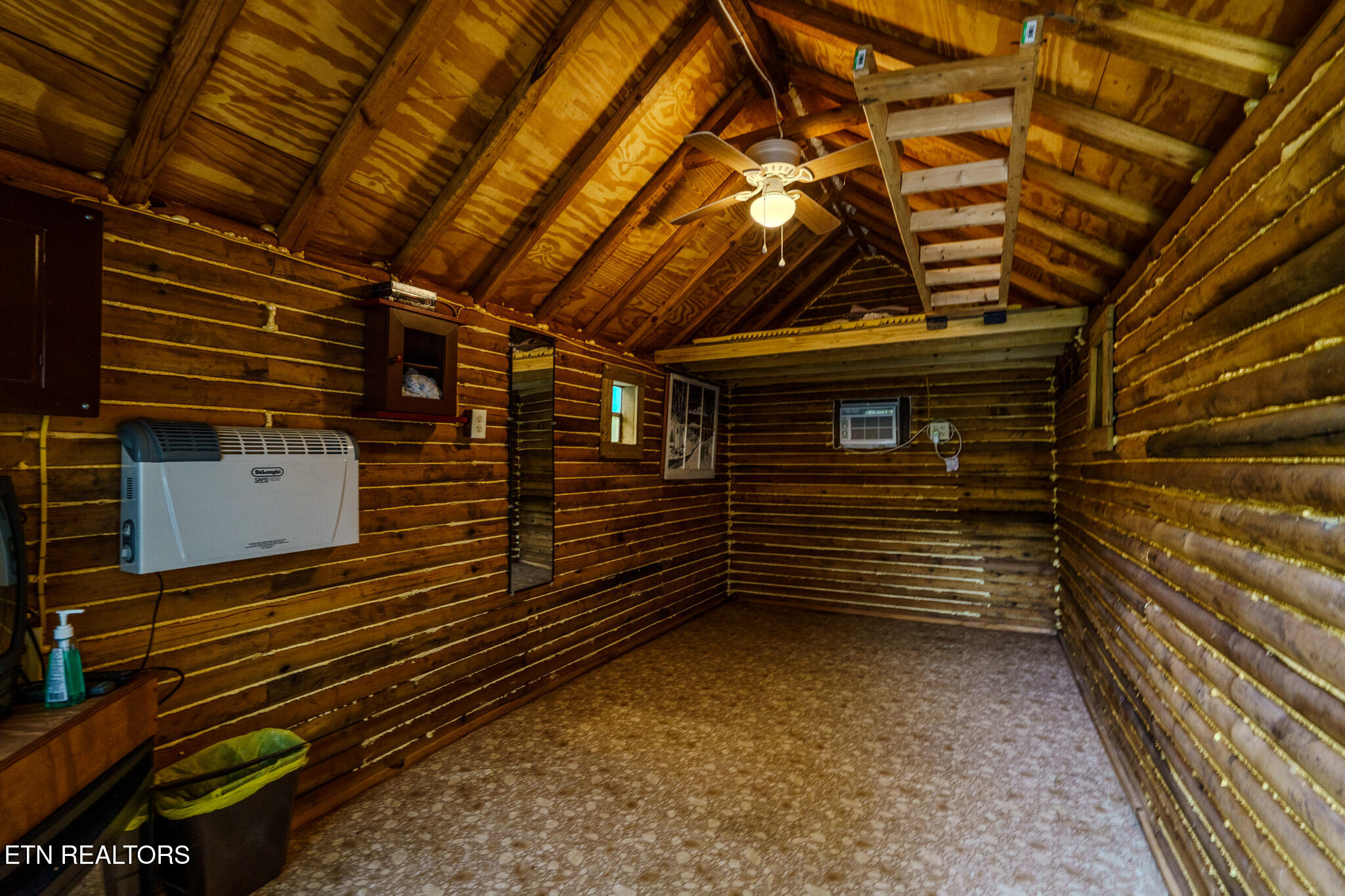1056 Dudley Drive Sevierville TN 37876