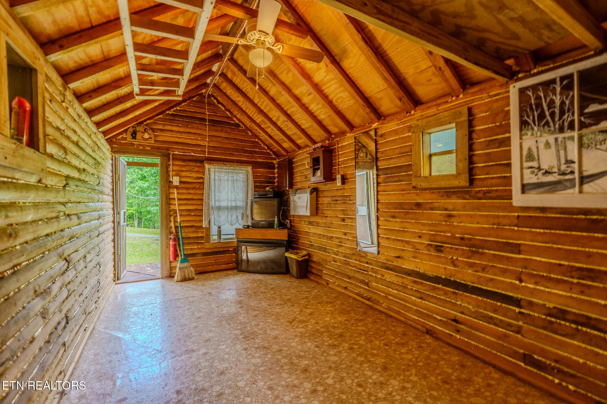 1056 Dudley Drive Sevierville TN 37876