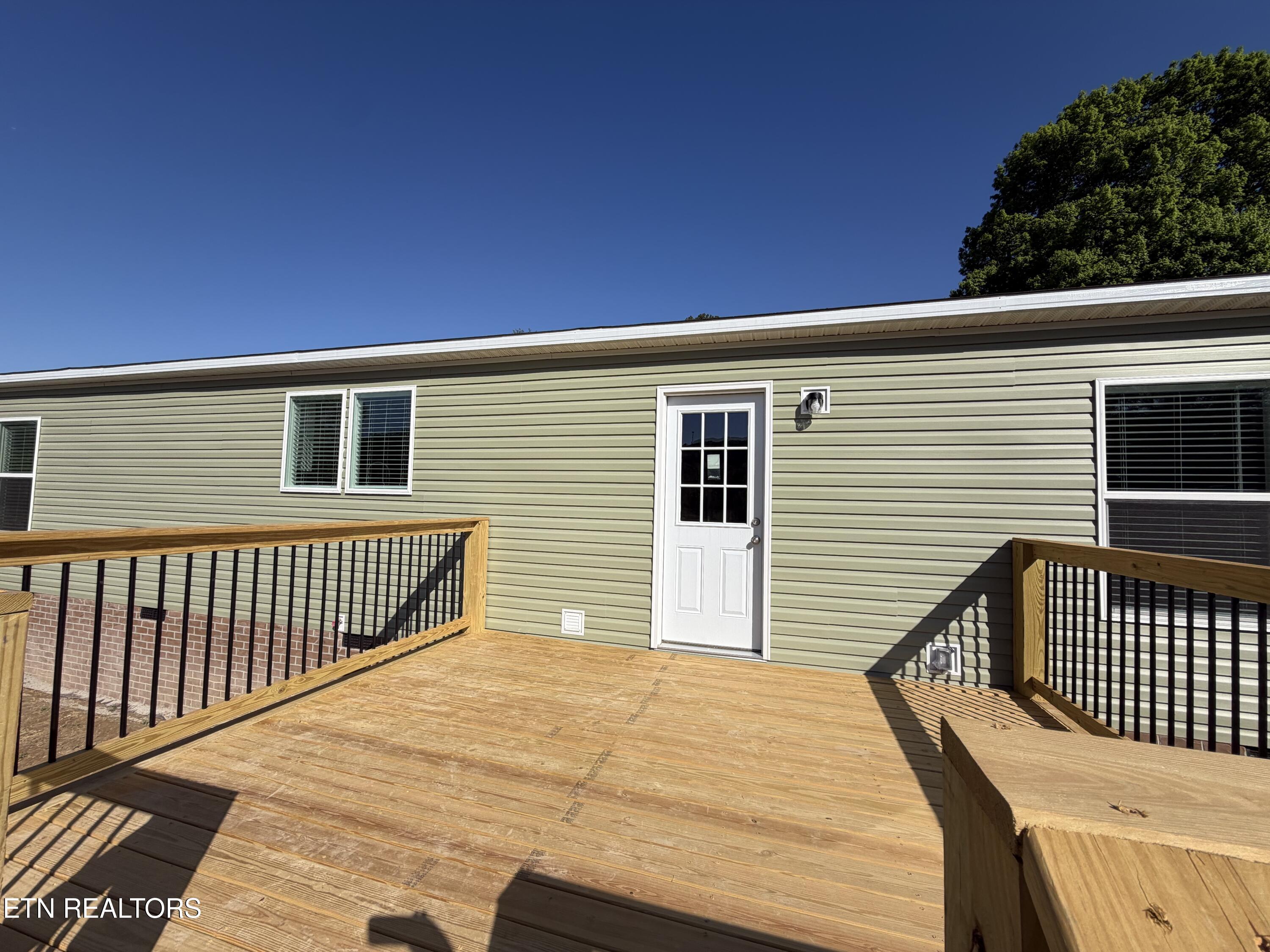 1310 W Beaver Creek Drive Powell TN 37849