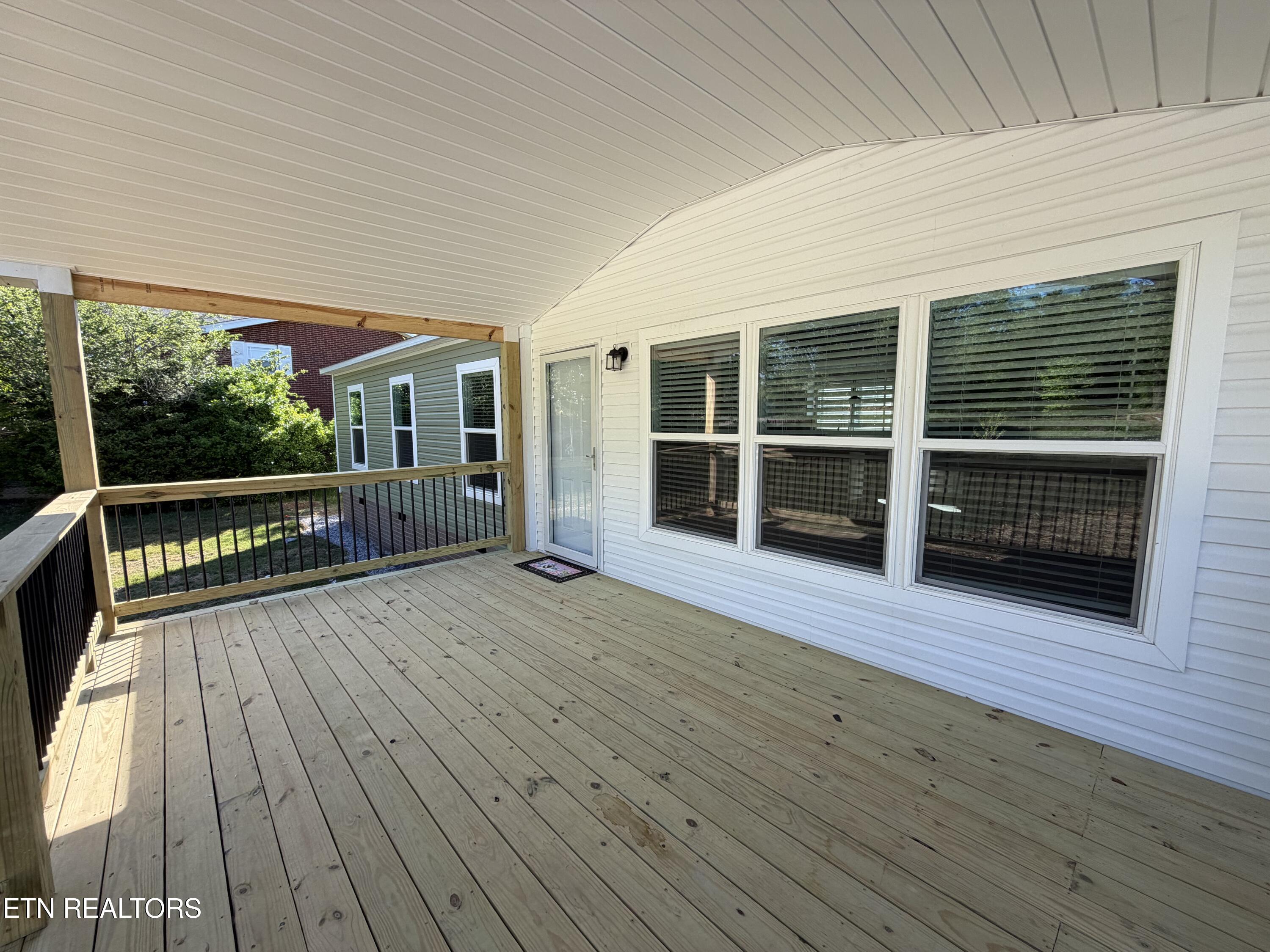 1310 W Beaver Creek Drive Powell TN 37849