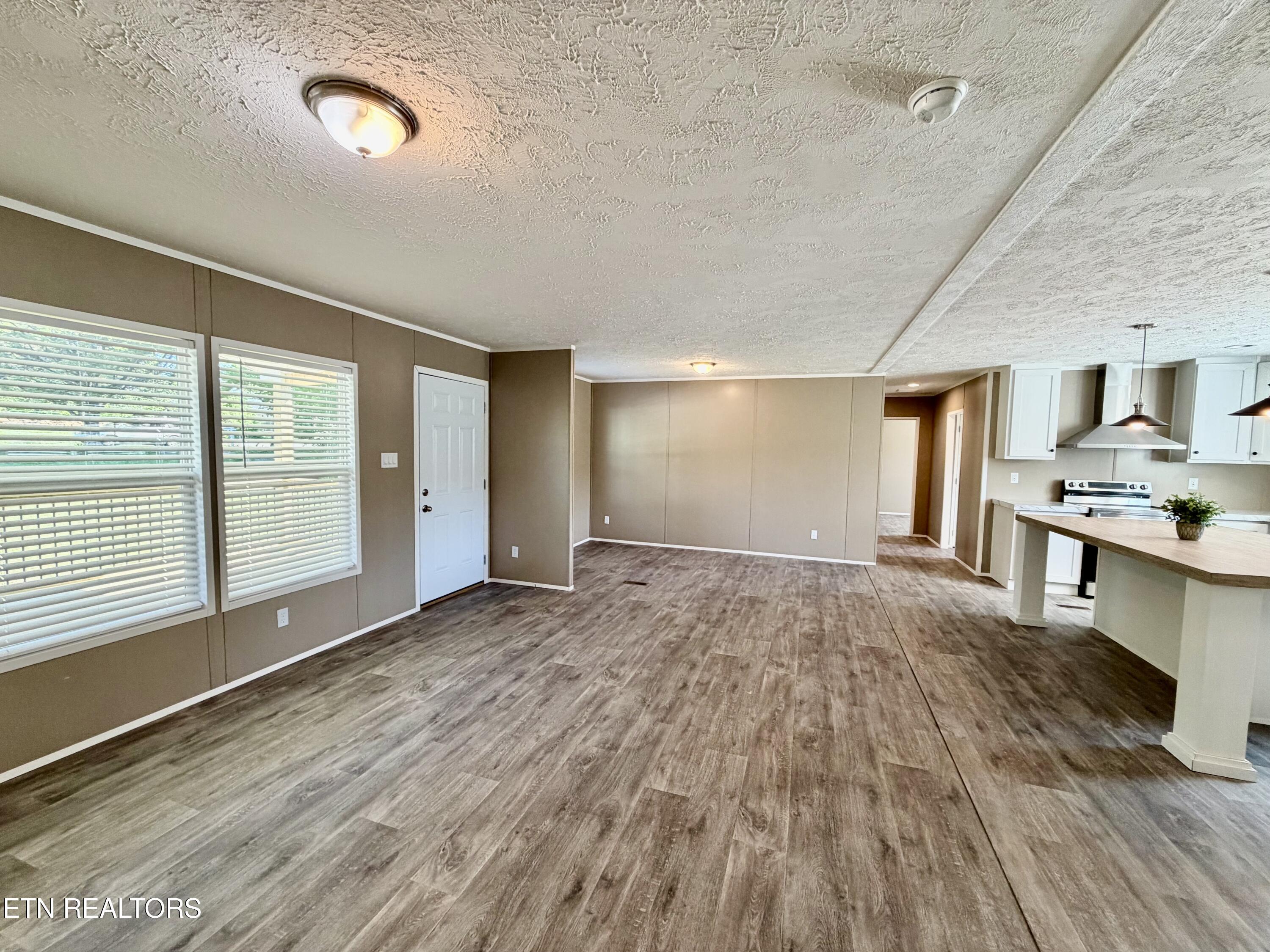 1310 W Beaver Creek Drive Powell TN 37849