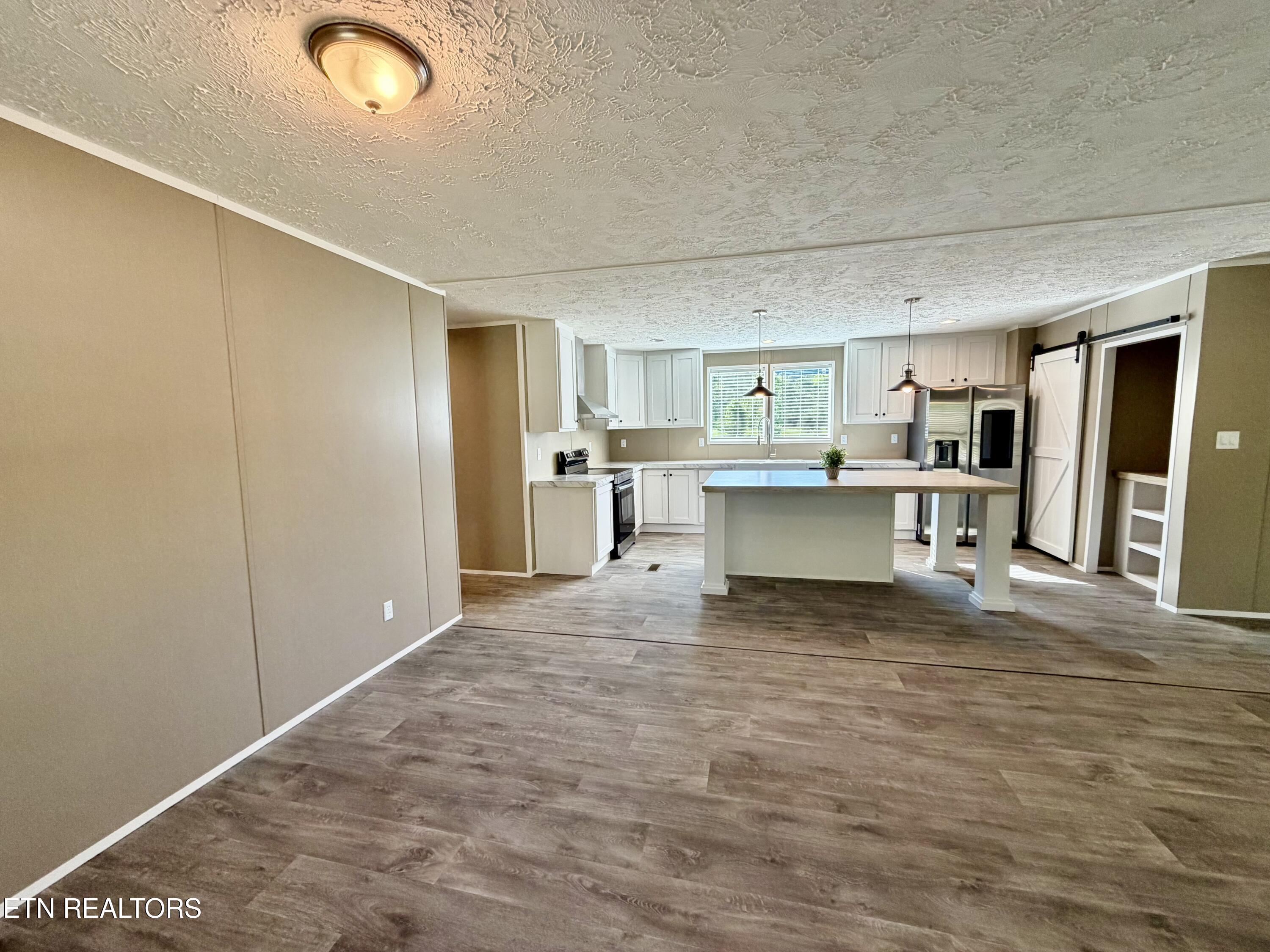 1310 W Beaver Creek Drive Powell TN 37849