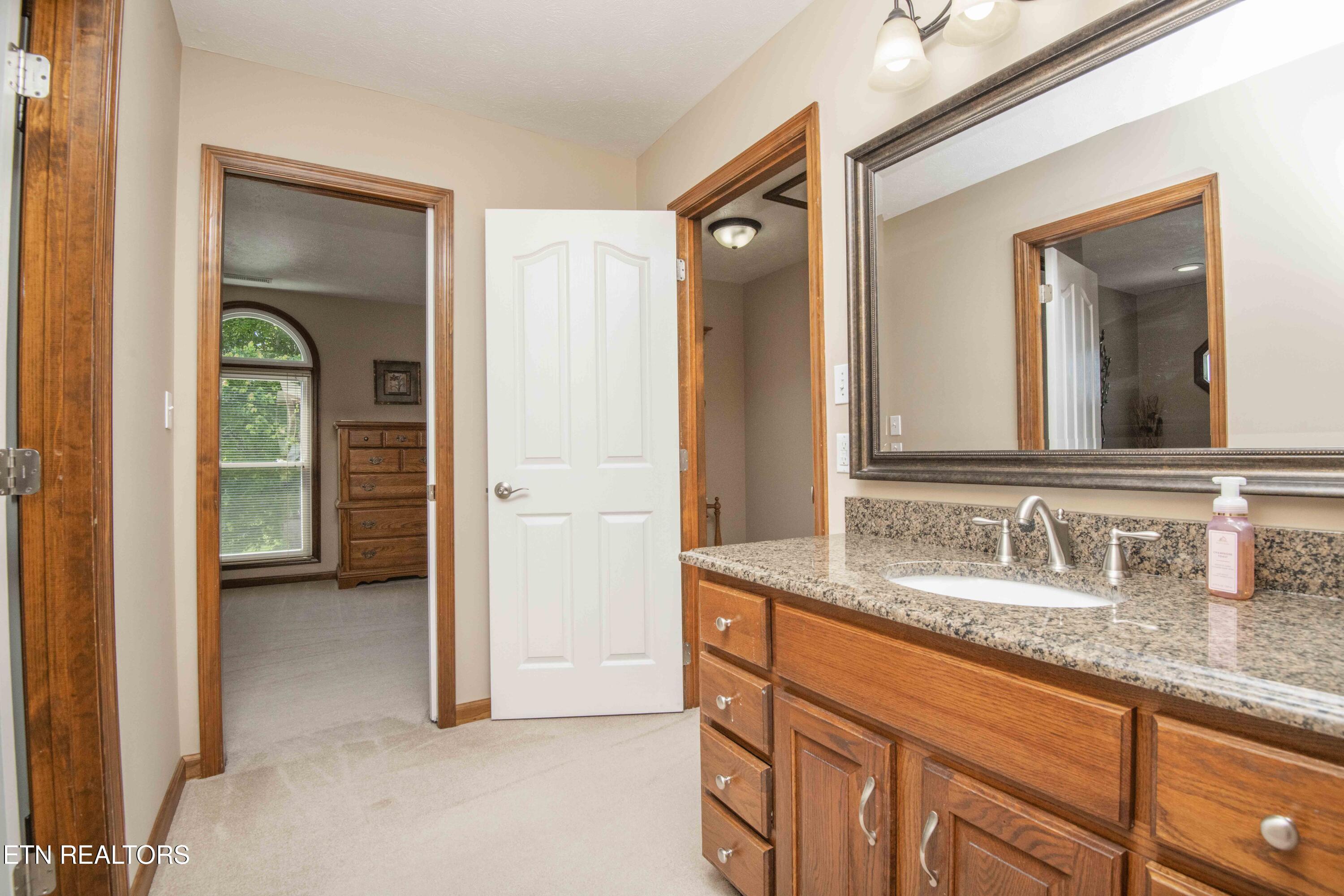 19 Raintree Crossing Oak Ridge TN 37830